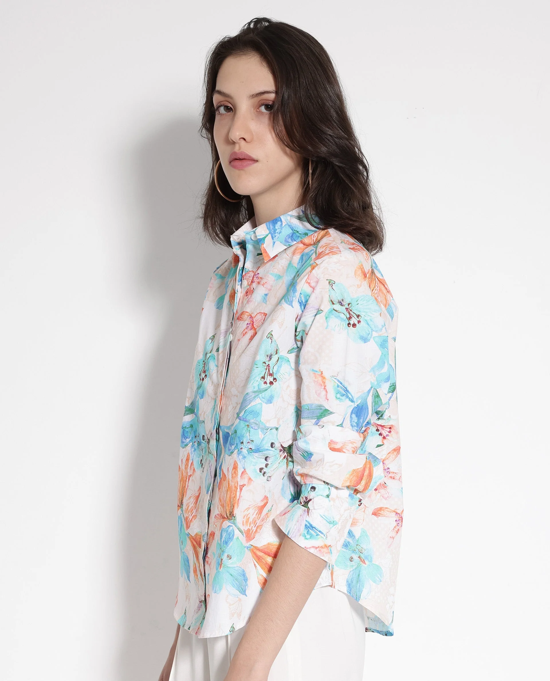 Rareism Women's Abbi Off White Cotton Spread Collar Floral Print Cuffed Sleeve Relaxed Fit Top - Image 4