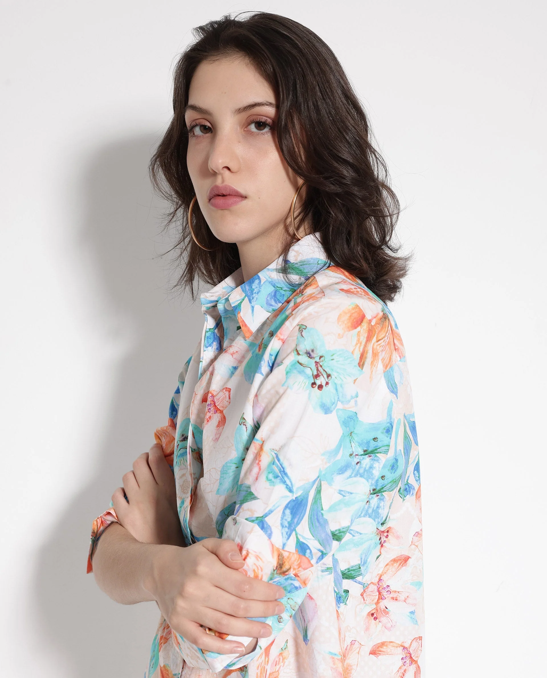 Rareism Women's Abbi Off White Cotton Spread Collar Floral Print Cuffed Sleeve Relaxed Fit Top - Image 6