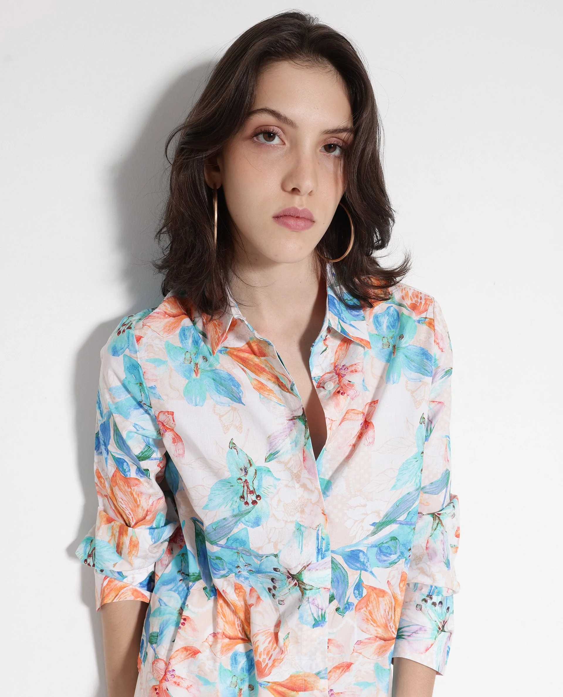 Rareism Women's Abbi Off White Cotton Spread Collar Floral Print Cuffed Sleeve Relaxed Fit Top - Image 7