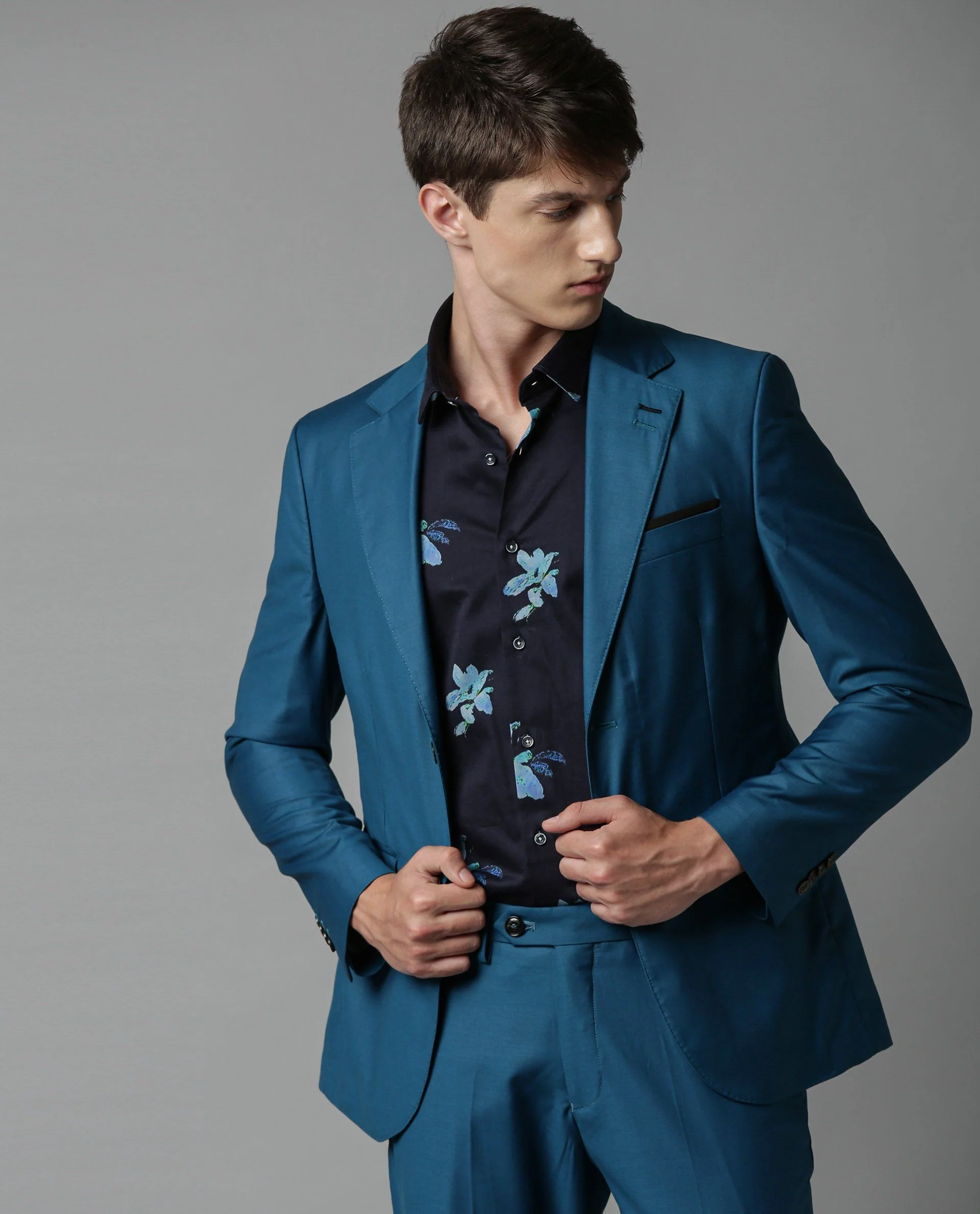 Rare Rabbit Men's Ablaze Blue Polyester Plain Tailored Fit Full Sleeve Lapel Neck Blazer - Image 3
