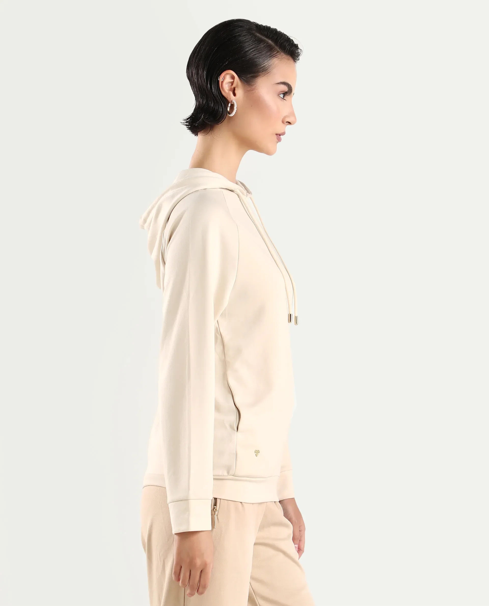 Rareism Women's Adani Off White Modal Blend Hooded Plain Relaxed Fit Sweatshirt - Image 9