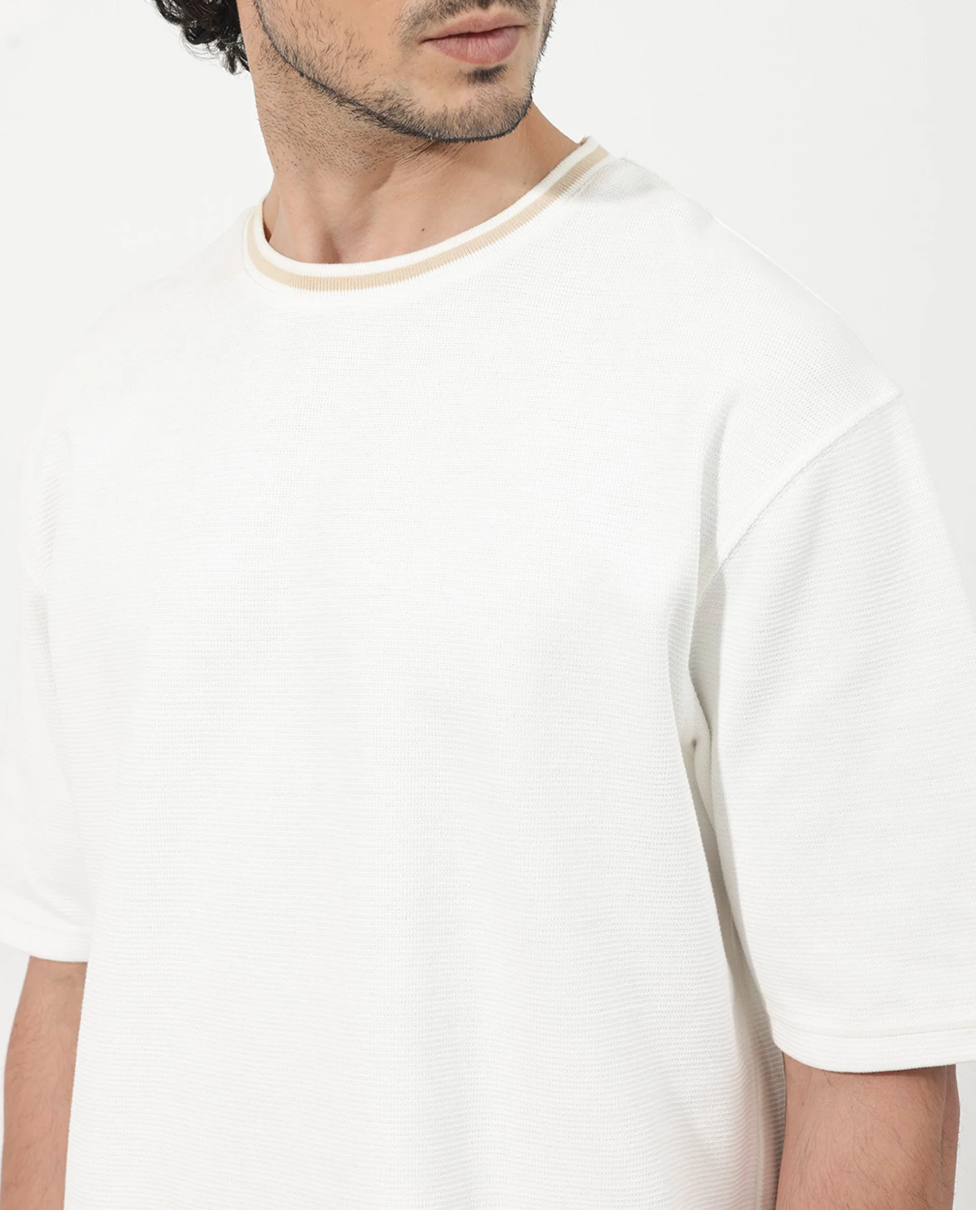 Rare Rabbit Men's Adiso-1 Off White Cotton Blend Plain Oversized Fit Half Sleeve Crew Neck T-Shirt - Image 3
