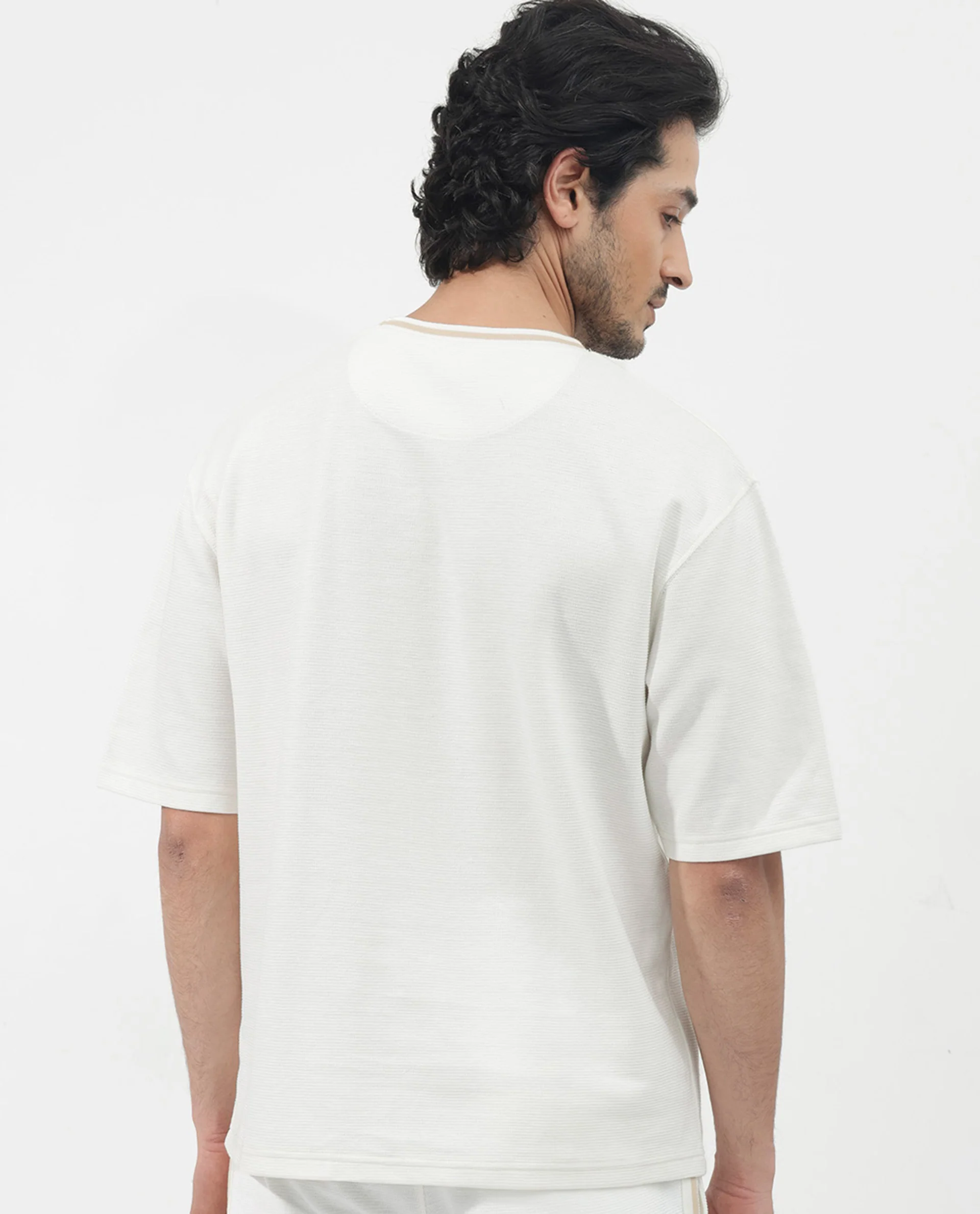 Rare Rabbit Men's Adiso-1 Off White Cotton Blend Plain Oversized Fit Half Sleeve Crew Neck T-Shirt - Image 5