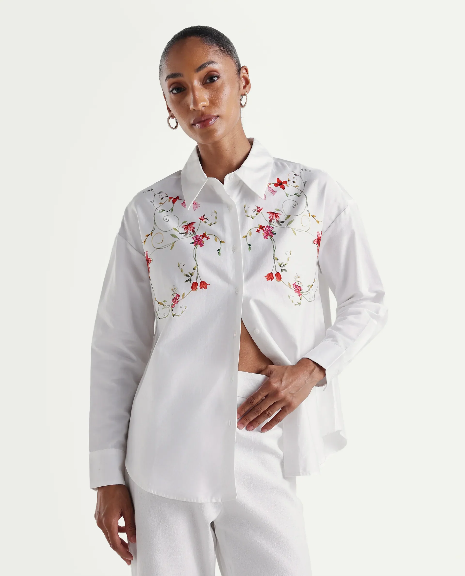 Rareism Women's Aerie Off White Cotton Full Sleeve Oversize Fit Floral Print Shirt - Image 3