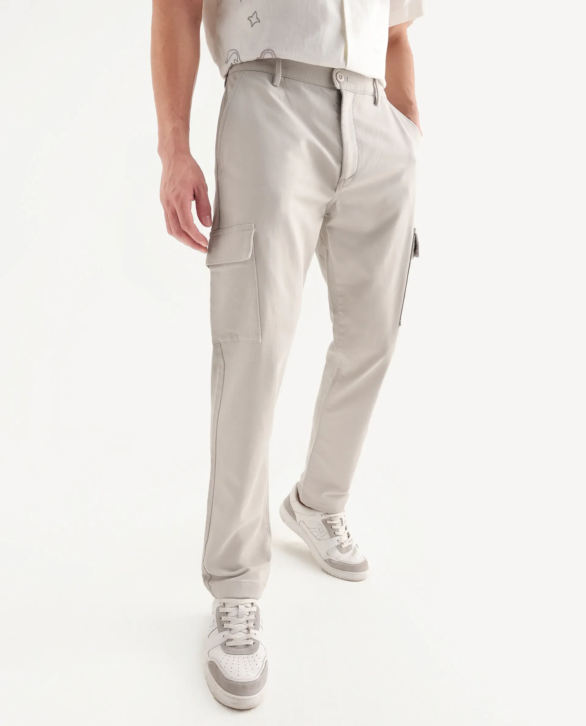 Rare Rabbit Men's Aero Light Grey Cotton Blend Plain Relaxed Fit Trouser - Image 2