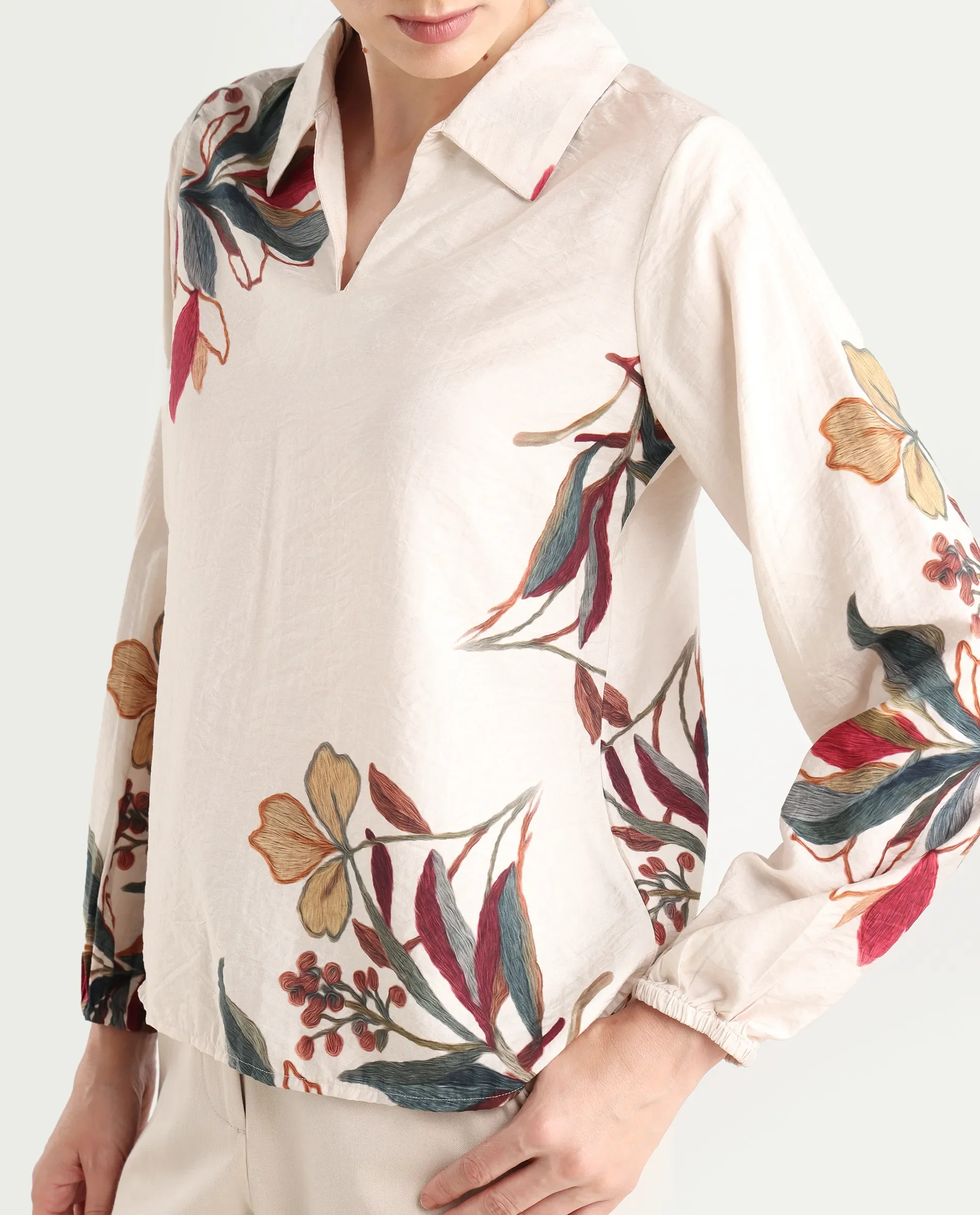 Rareism Women's Aero Beige Viscose Blend Spread Collar Regular Abstract Print Top - Image 5