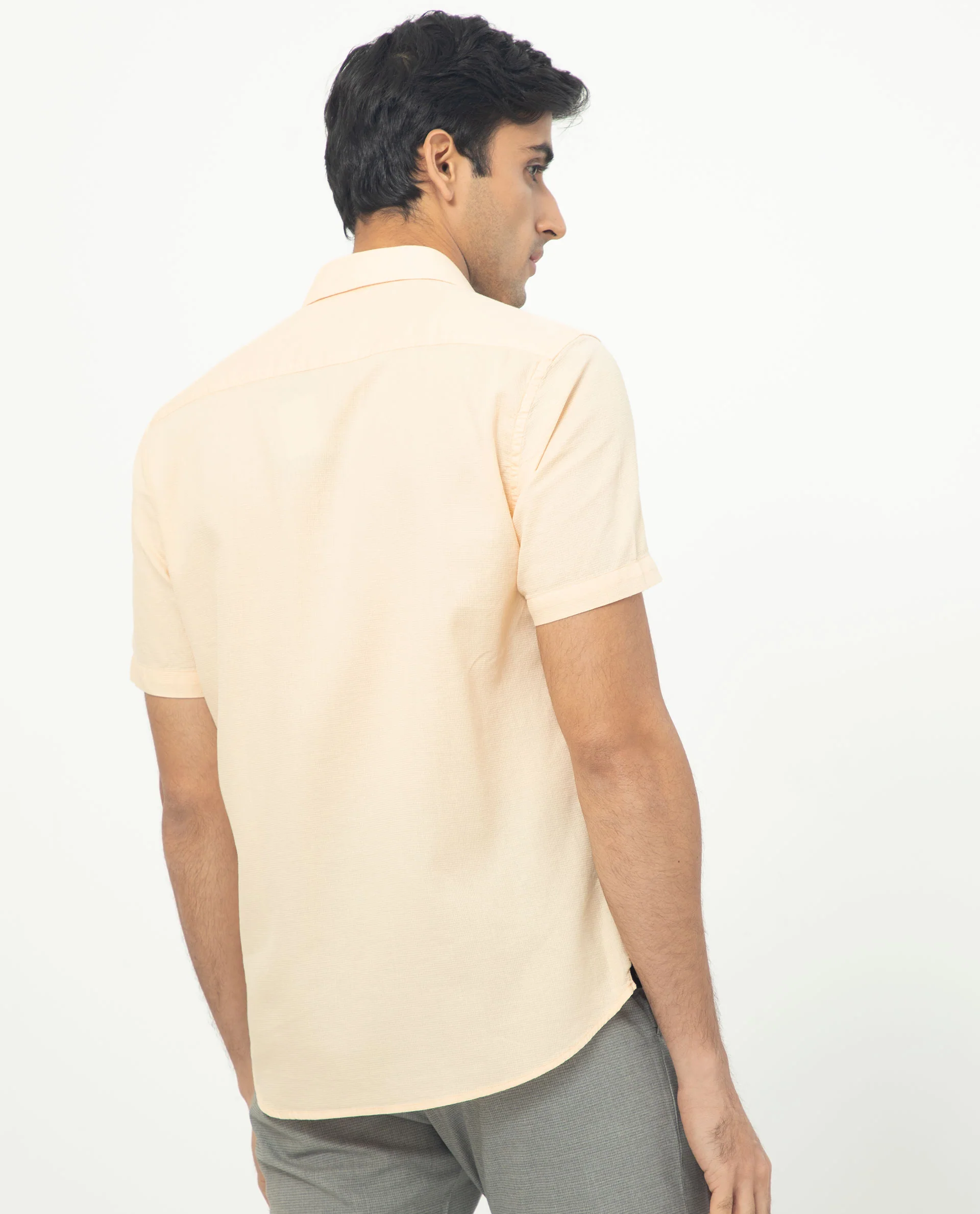 Rare Rabbit Men's Affle Peach Cotton Plain Tailored Fit Half Sleeve Collared Shirt - Image 6