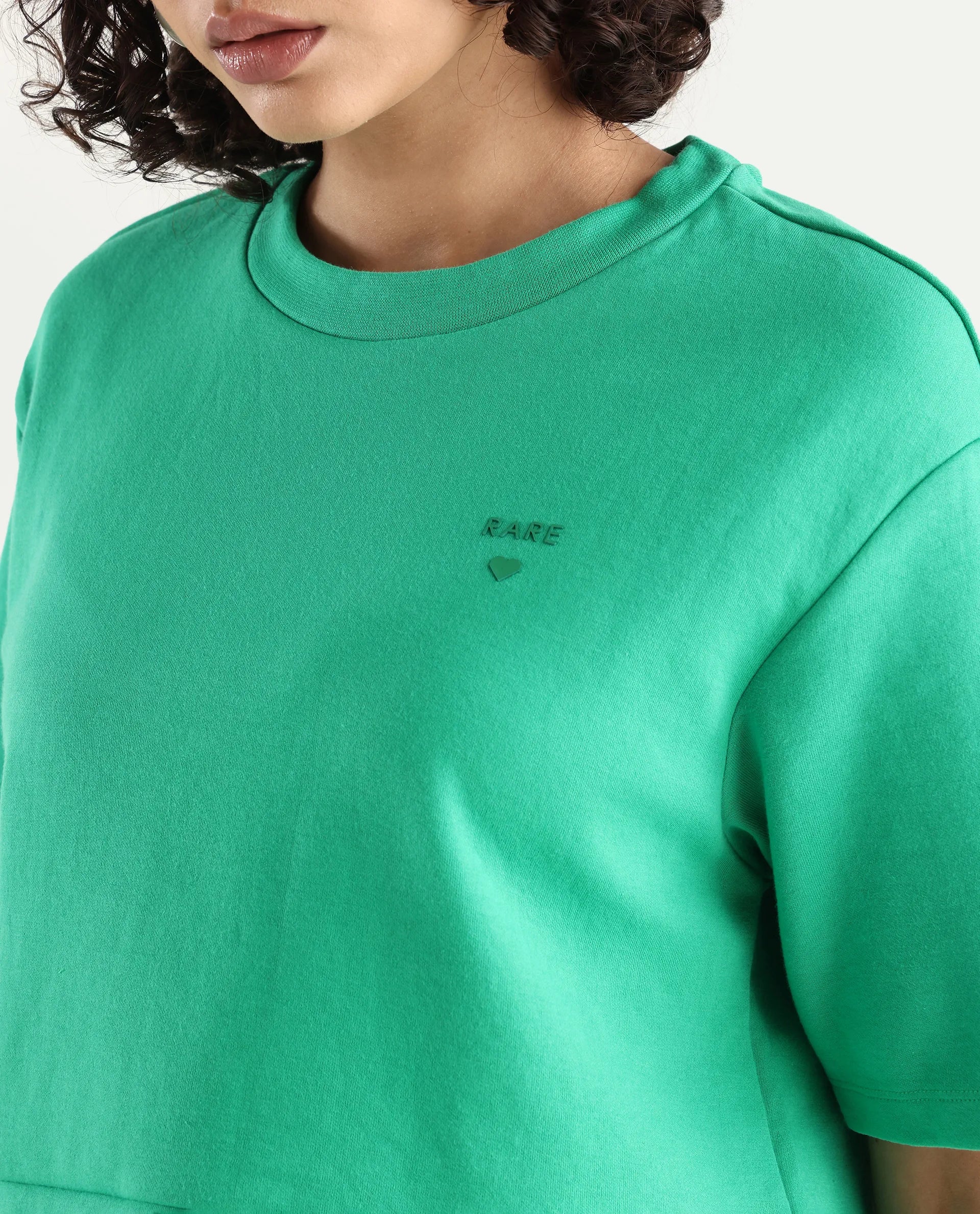 Rareism Women's Afkor T Green Cotton Blend Crew Neck Plain Crop Regular Fit T-Shirt - Image 3