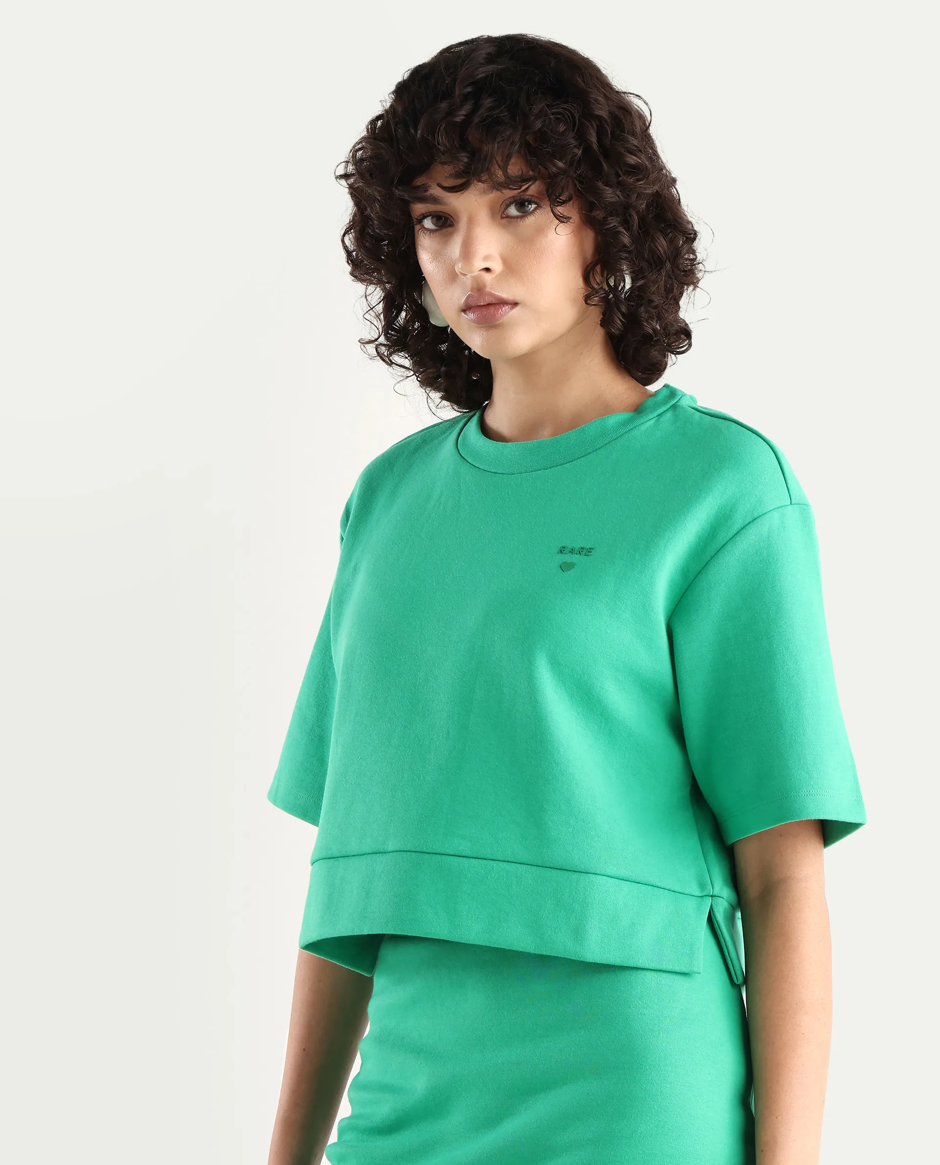 Rareism Women's Afkor T Green Cotton Blend Crew Neck Plain Crop Regular Fit T-Shirt - Image 4