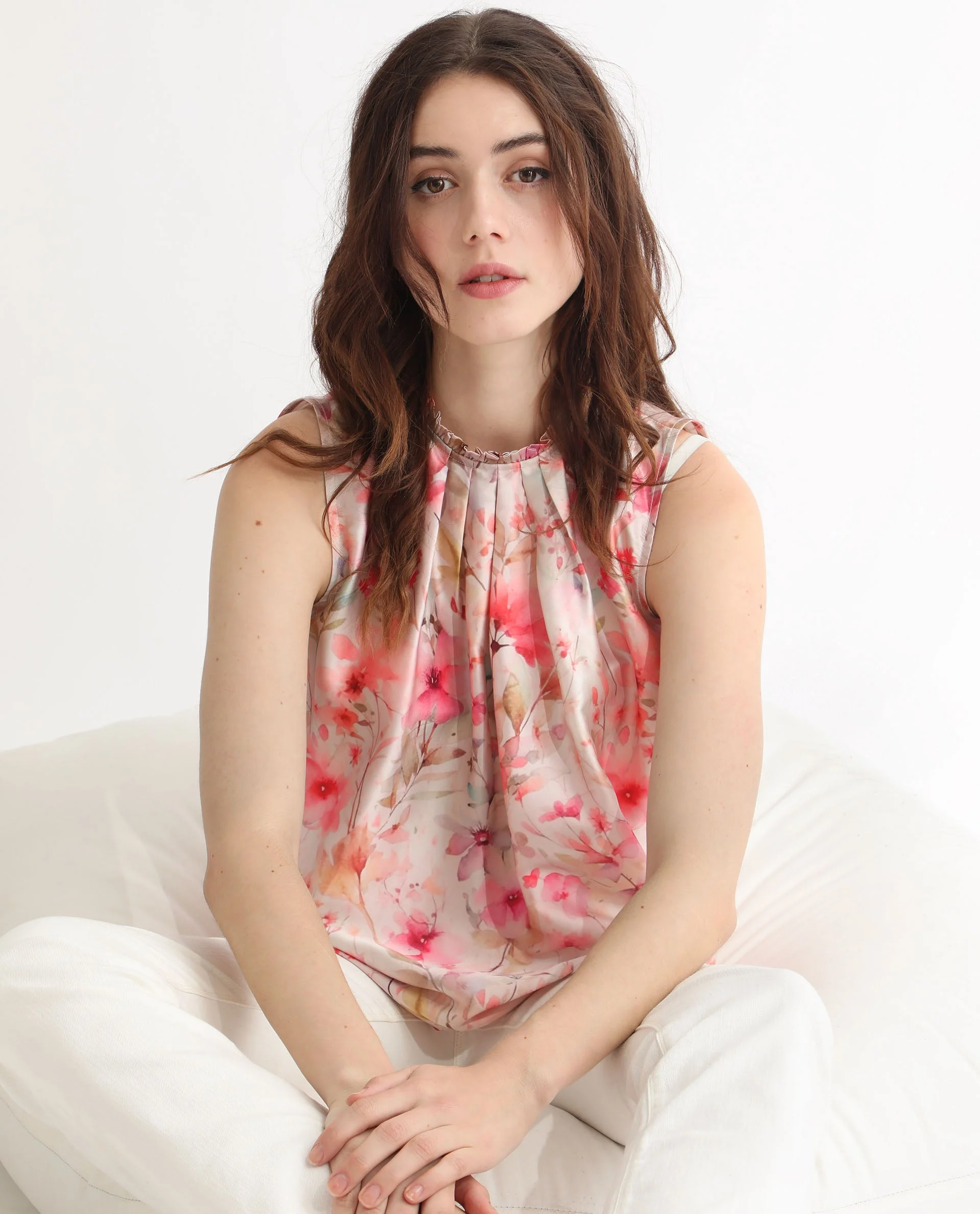 Rareism Women's Agaro Multi Polyester Sweetheart Neck Floral Print Sleeveless Relaxed Fit Top - Image 7