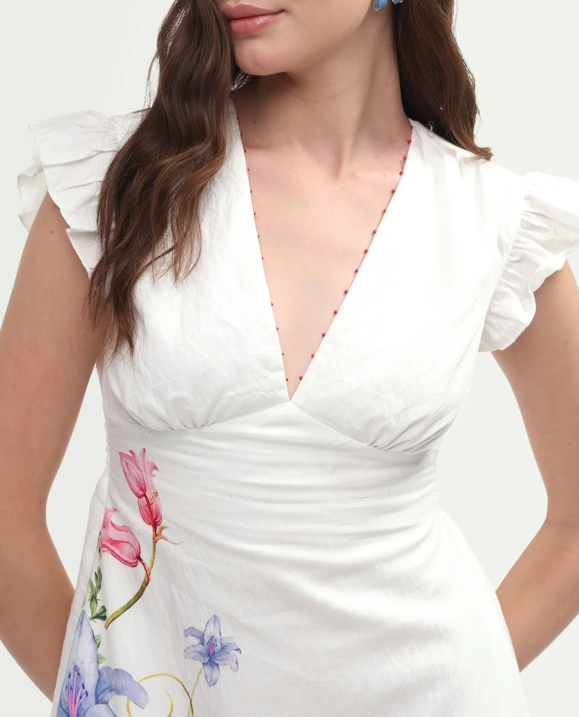 Rareism Women's Aglow Off White Viscose Blend Half Sleeve Fit And Flare Floral Print Dress - Image 4