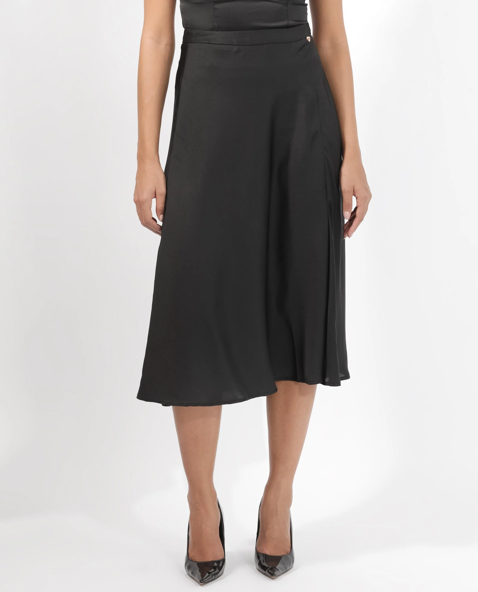 Rareism Women's Ailsa Black Polyester Plain Knee Length Regular Fit Skirt - Image 7