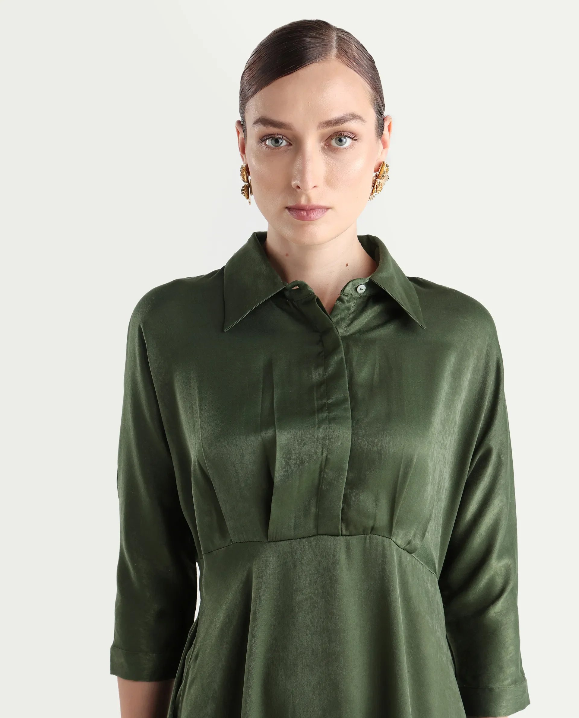 Rareism Women's Airbaz Olive Velvet Spread Collar Plain Kimono Sleeve Midi A-Line Dress - Image 4