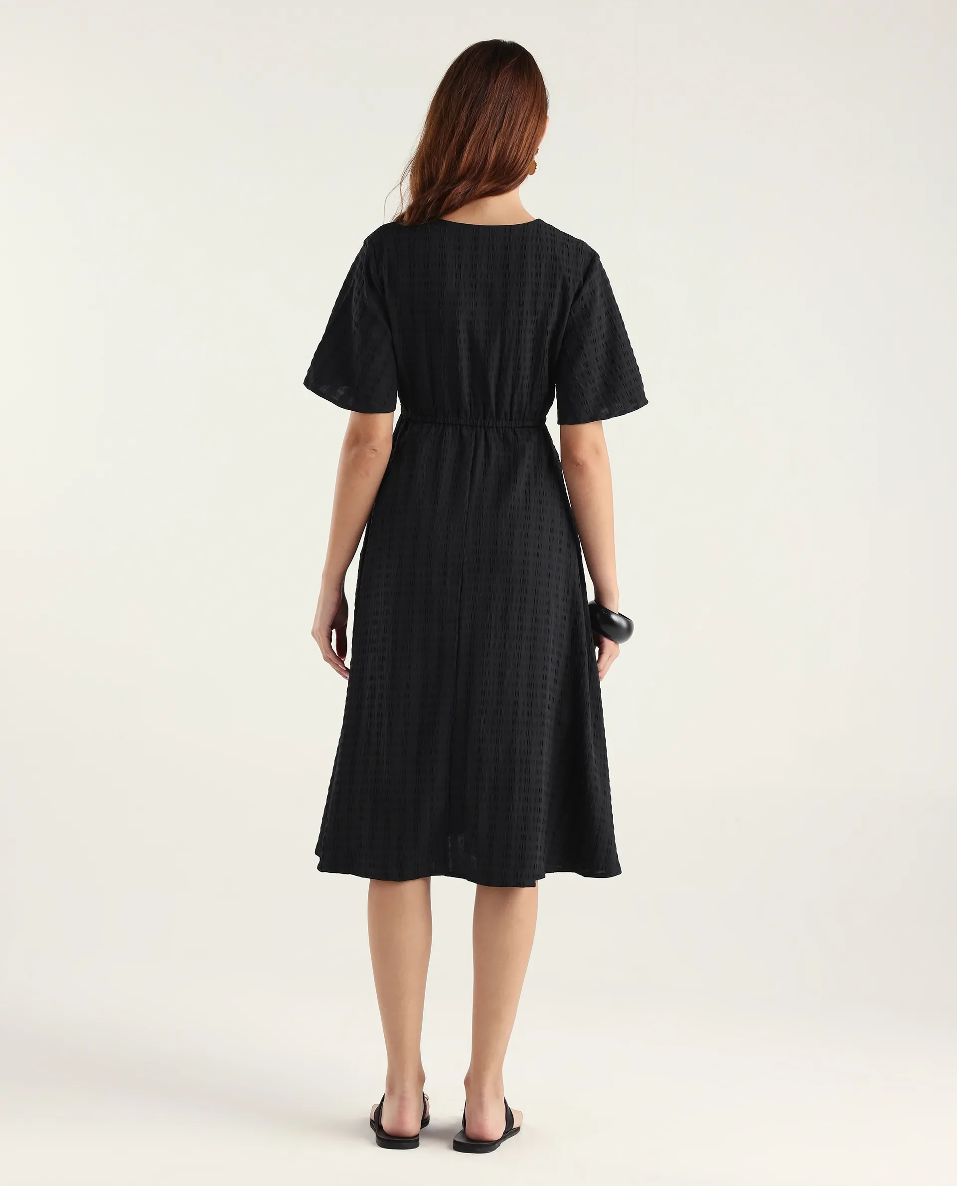 Rareism Women's Airin Black Polyester Half Sleeve V-Neck Flared Dress - Image 7