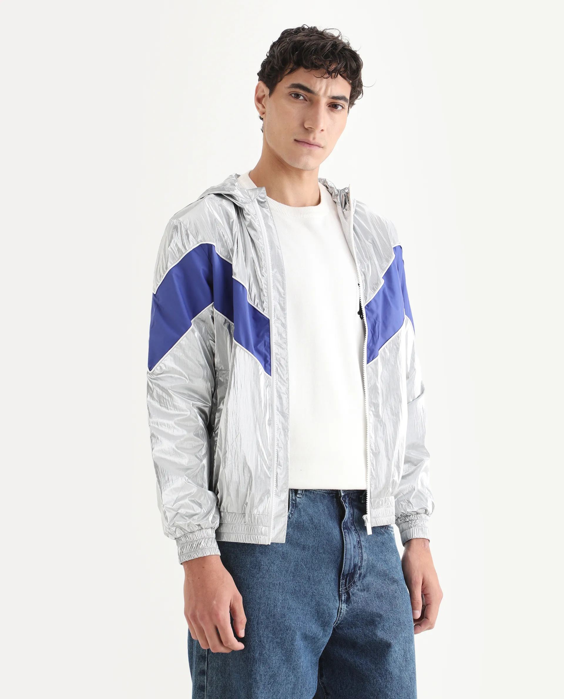 Rare Rabbit Men's Albi Silver Nylon Blend Metallic Regular Fit Full Sleeve Hooded Jacket - Image 5