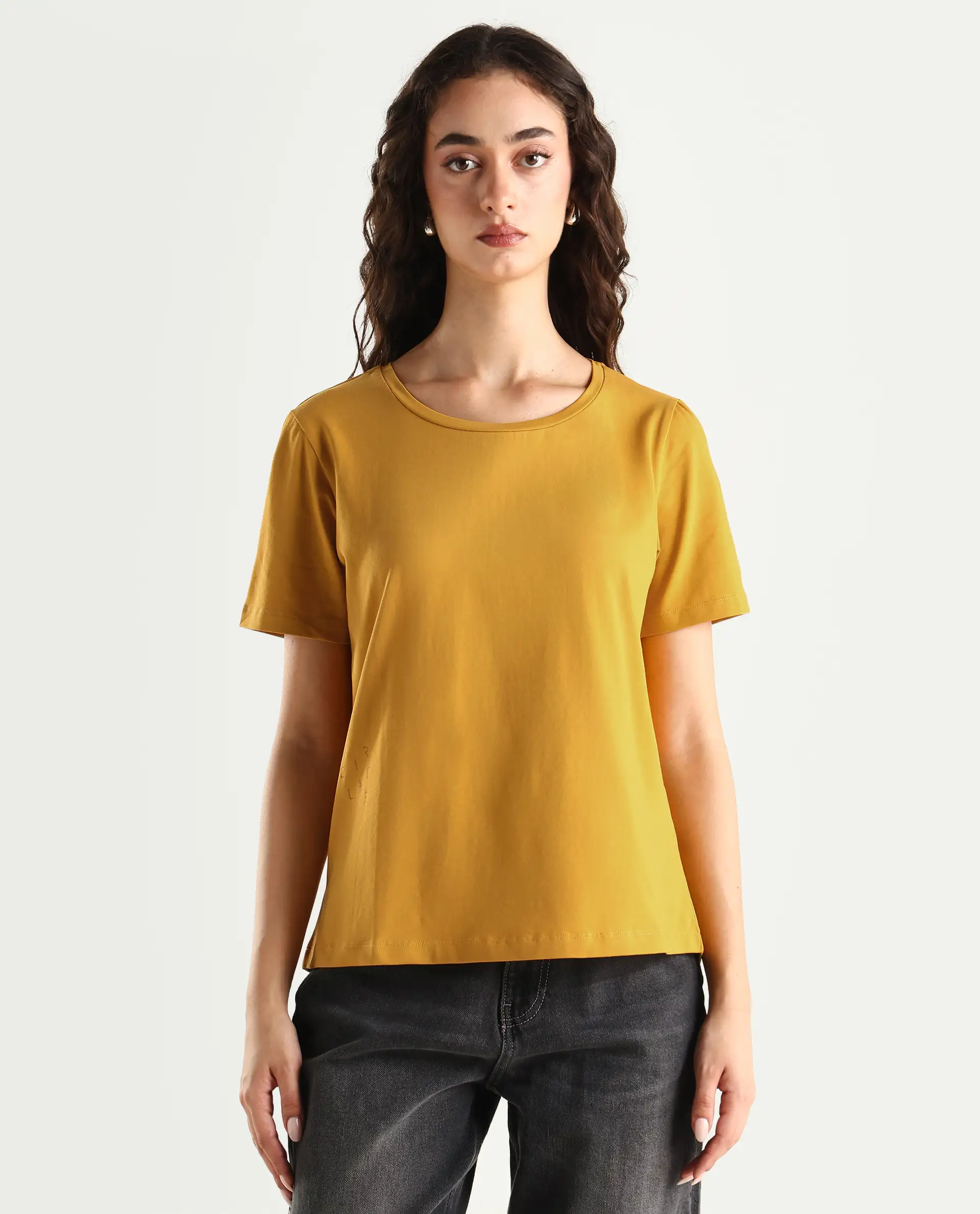Rareism Women's Light Weight High Stretch 180 Gsm Cotton Crew Neck Plain Regular Fit T-Shirt - Image 3