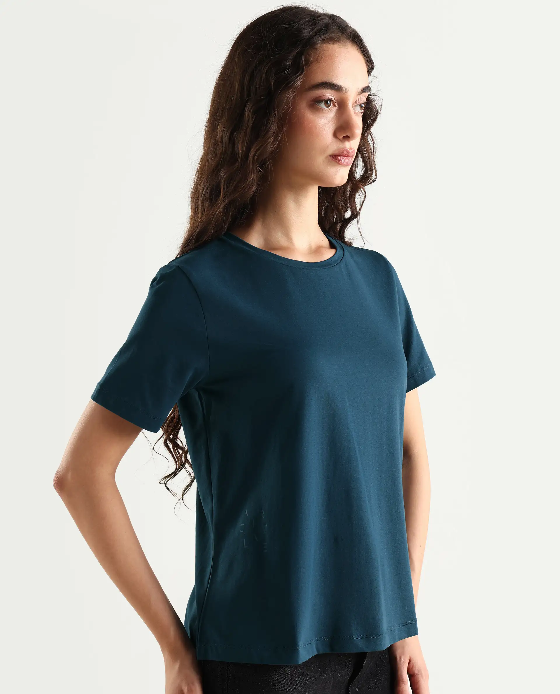 Rareism Women's Light Weight High Stretch 180 Gsm Cotton Crew Neck Plain Regular Fit T-Shirt - Image 5