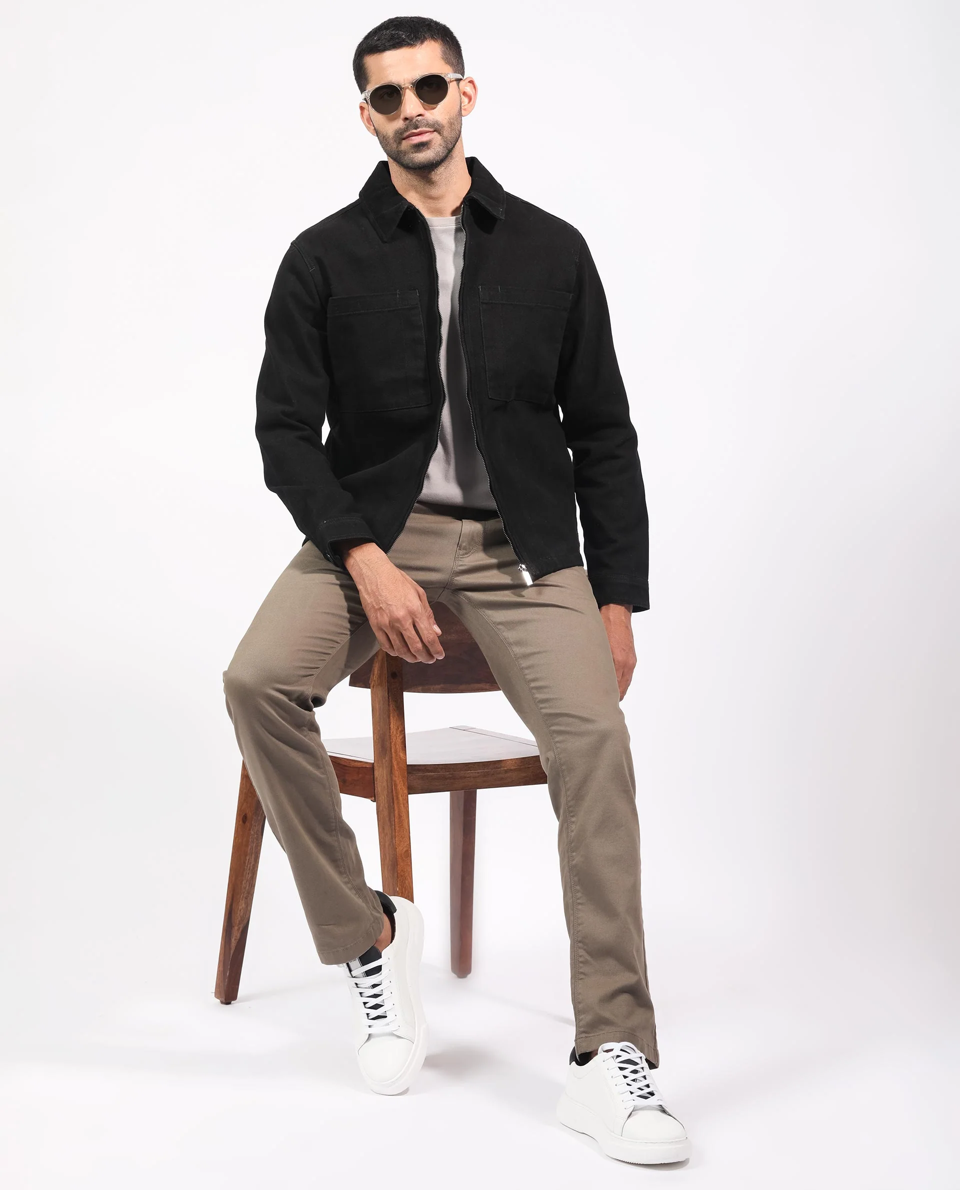 Rare Rabbit Men's Alfero Black Cotton Plain Relaxed Fit Full Sleeve Collared Shacket - Image 2