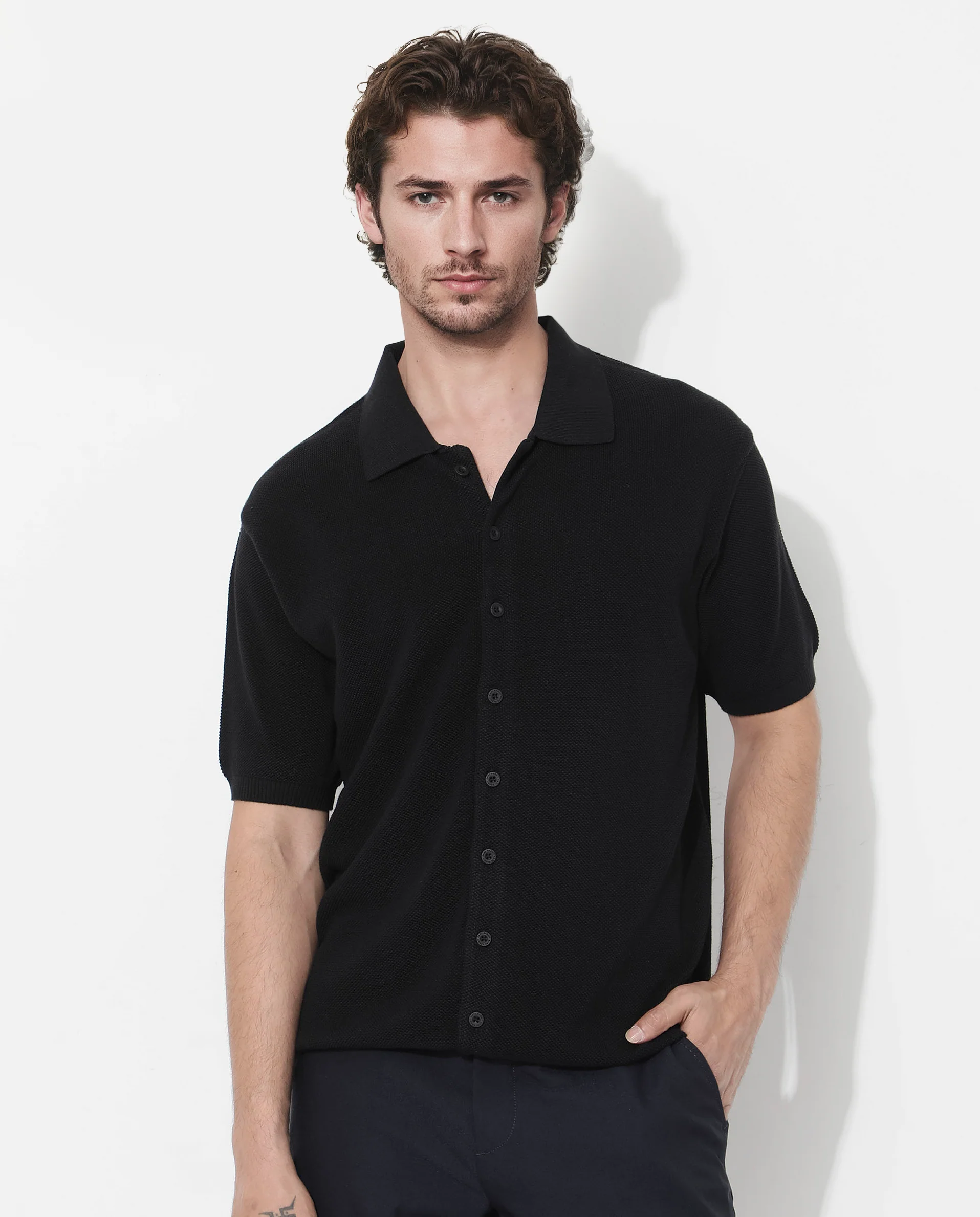 Rare Rabbit Men's Alias-N Ss Black Cotton Plain Regular Fit Half Sleeve Collared Shirt