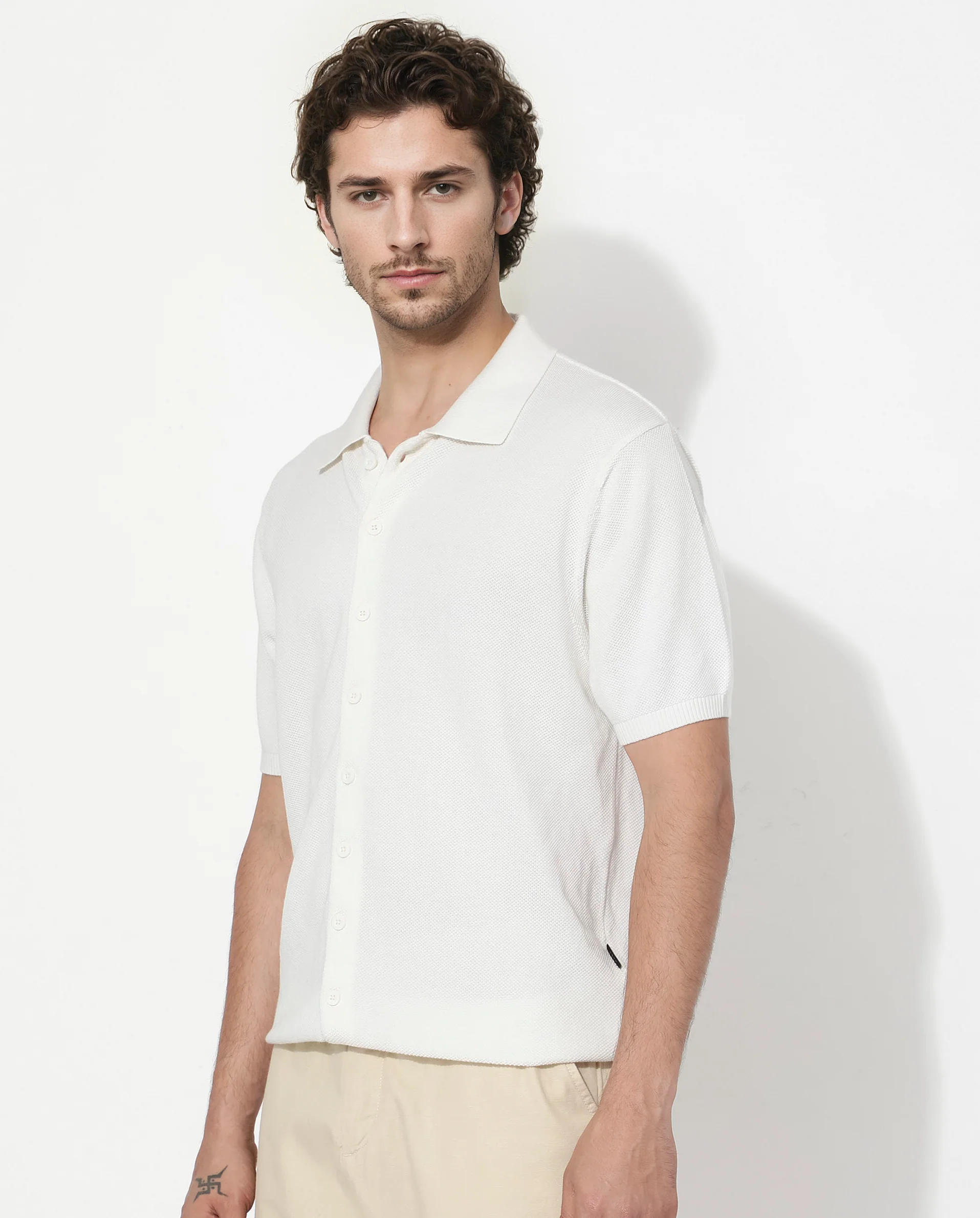 Rare Rabbit Men's Alias-N Ss Off White Cotton Plain Regular Fit Half Sleeve Collared Shirt - Image 4