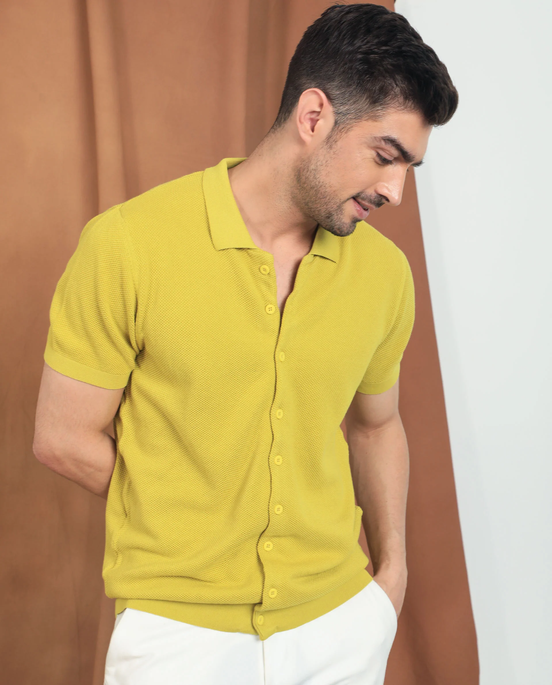 Rare Rabbit Men's Alias Ss Yellow Regular Fit Shirt