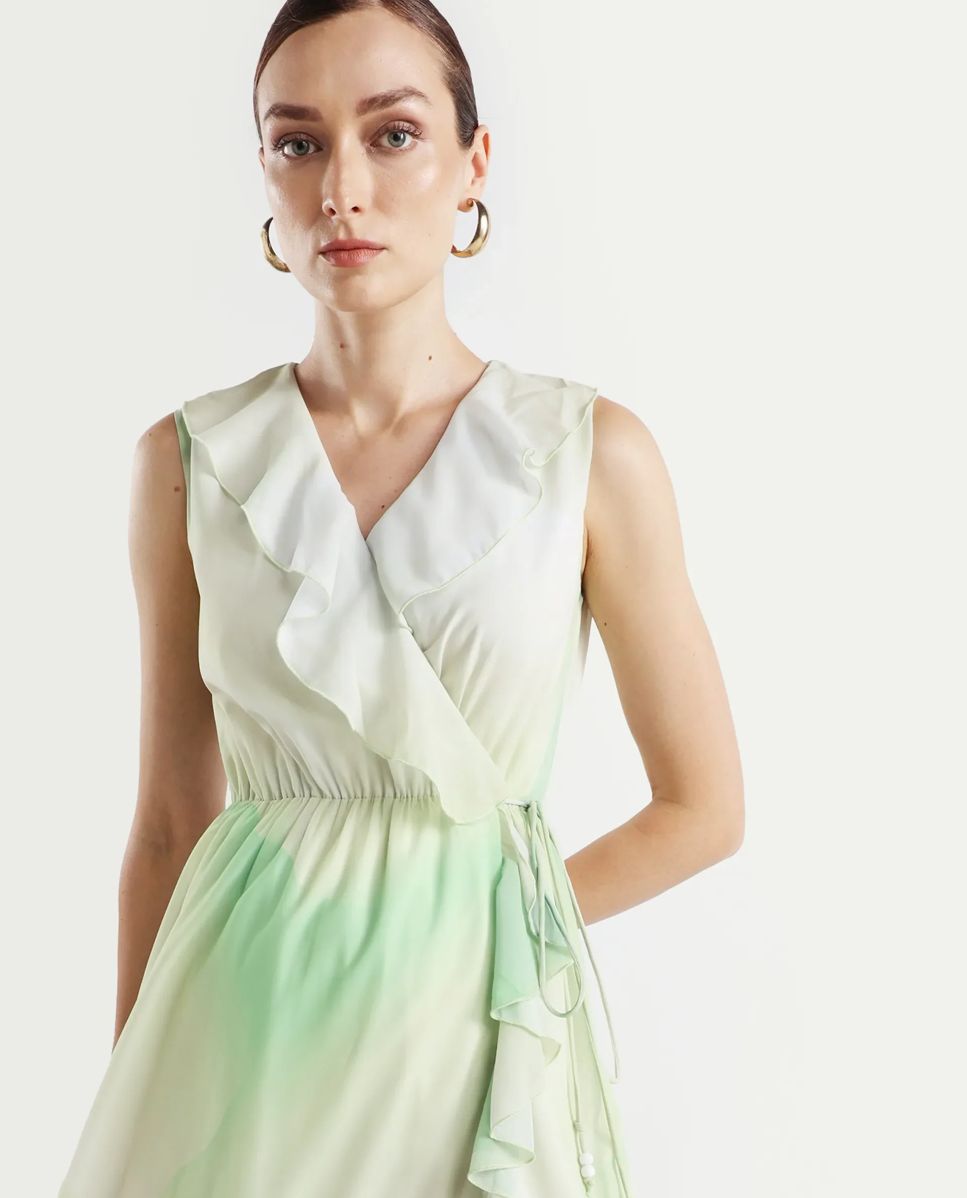 Rareism Women's Alicia Green Polyester Overlap Neck Abstract Print Sleeveless Maxi A-Line Dress - Image 3