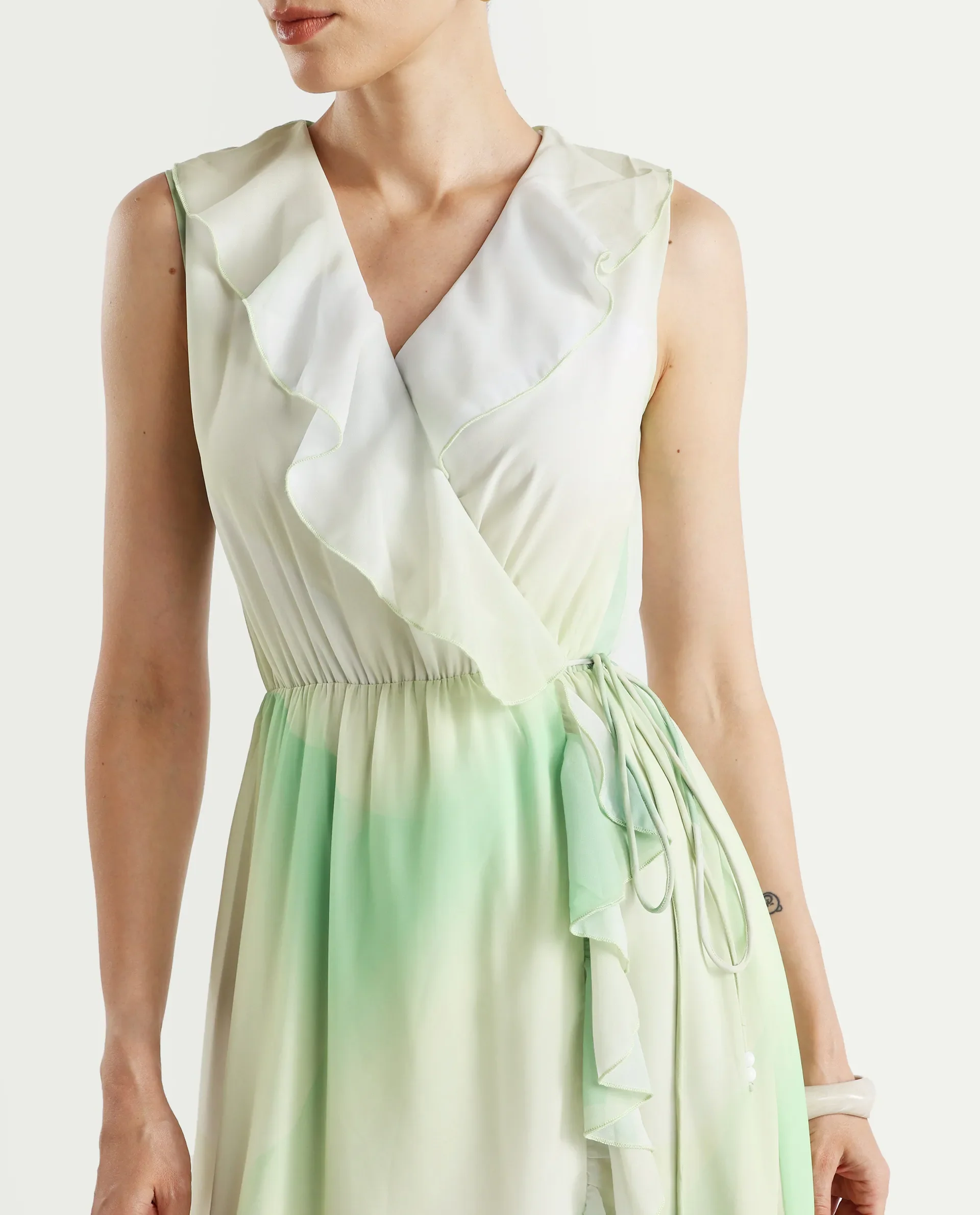 Rareism Women's Alicia Green Polyester Overlap Neck Abstract Print Sleeveless Maxi A-Line Dress - Image 4