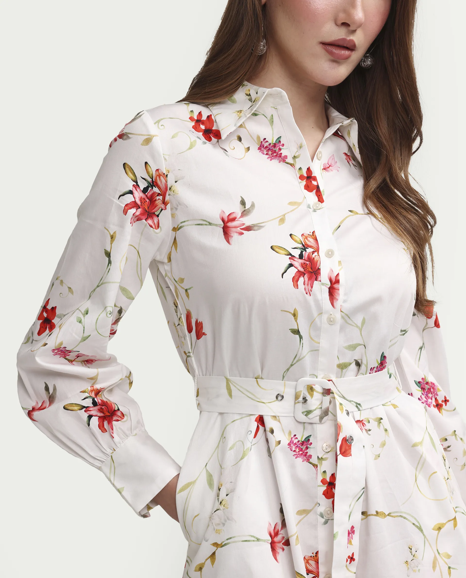 Rareism Women's Alitap Off White Cotton Full Sleeve Fit And Flare Floral Print Dress - Image 4
