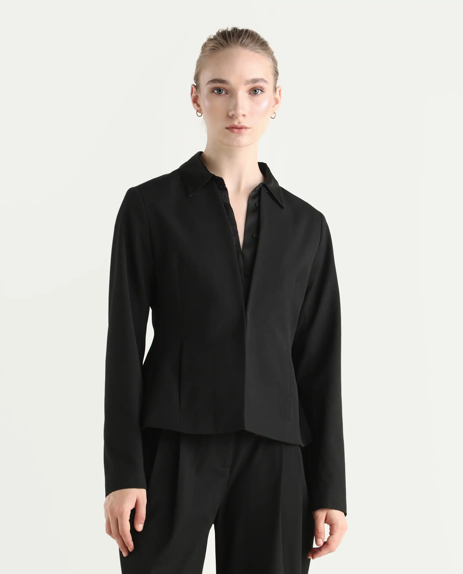 Rareism Women's Allenso Black Polyester Blend Full Sleeve Plain Blazer - Image 5