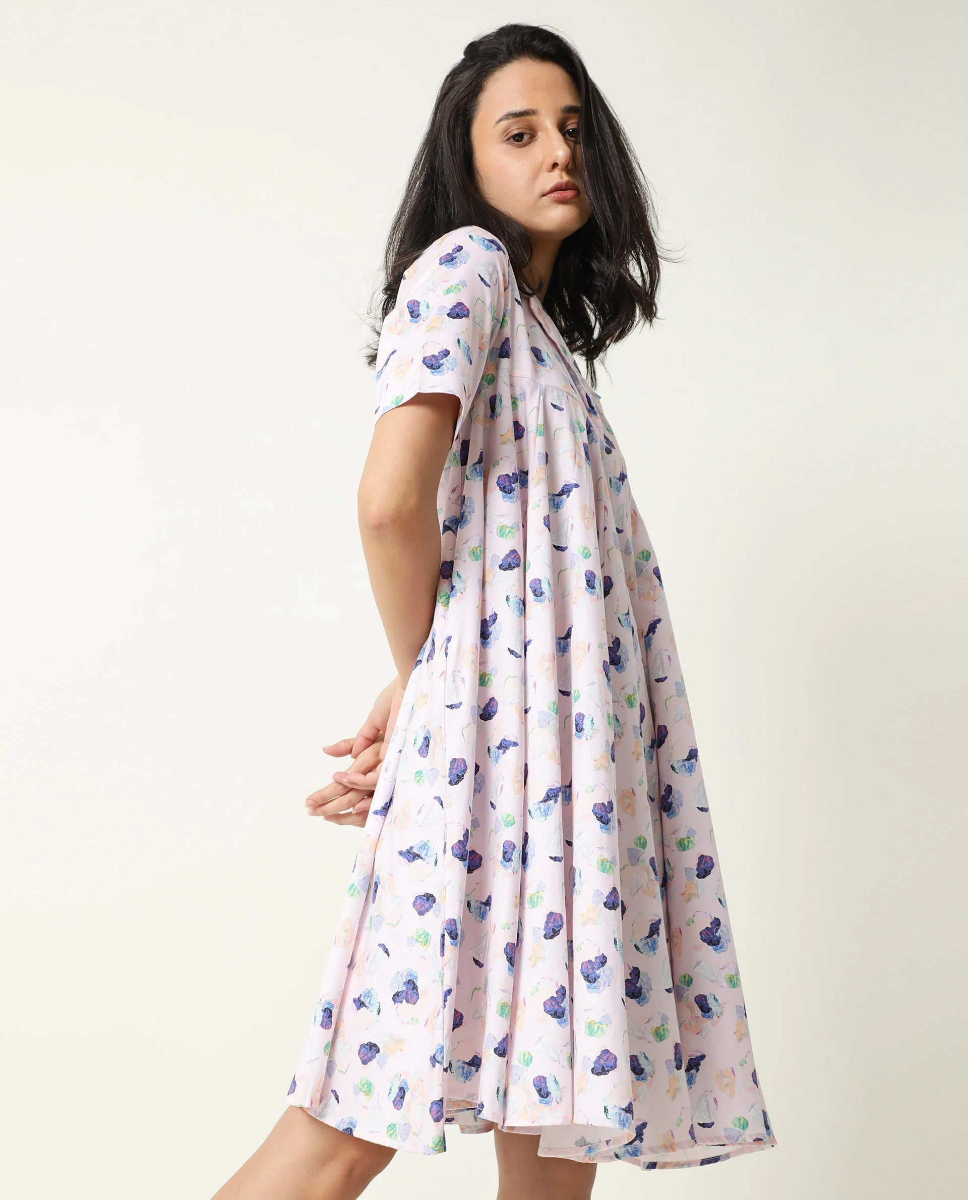 Rareism Women's Allia Pink Lapel Neck Floral Print Knee Length Regular Fit Dress - Image 9