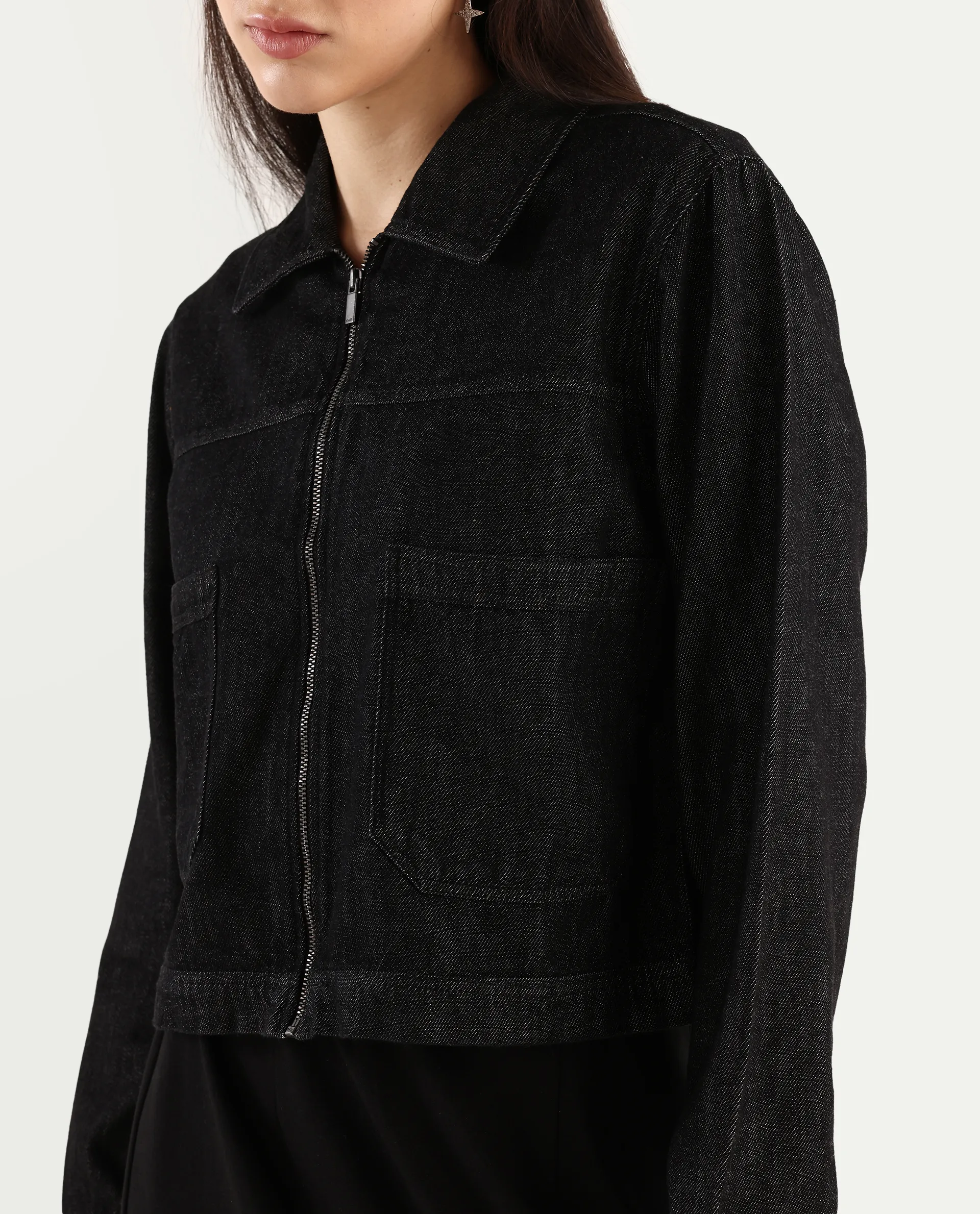 Rareism Women's Allin Black Cotton Drop Collar Plain Cuffed Sleeve Regular Fit Jacket - Image 4