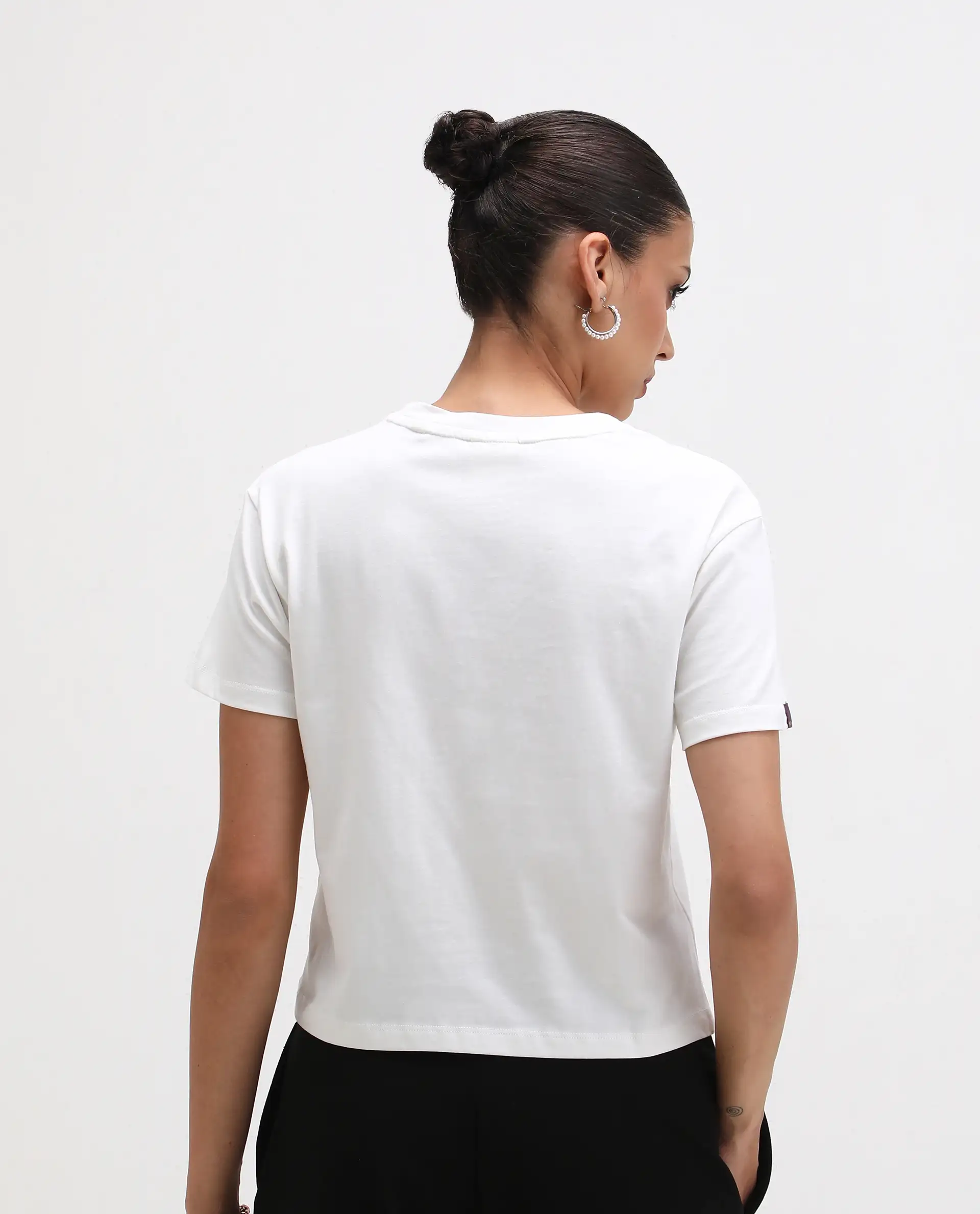 Rareism Women's Alore Off White Cotton Blend Crew Neck Graphic Print Crop Regular Fit T-Shirt - Image 3