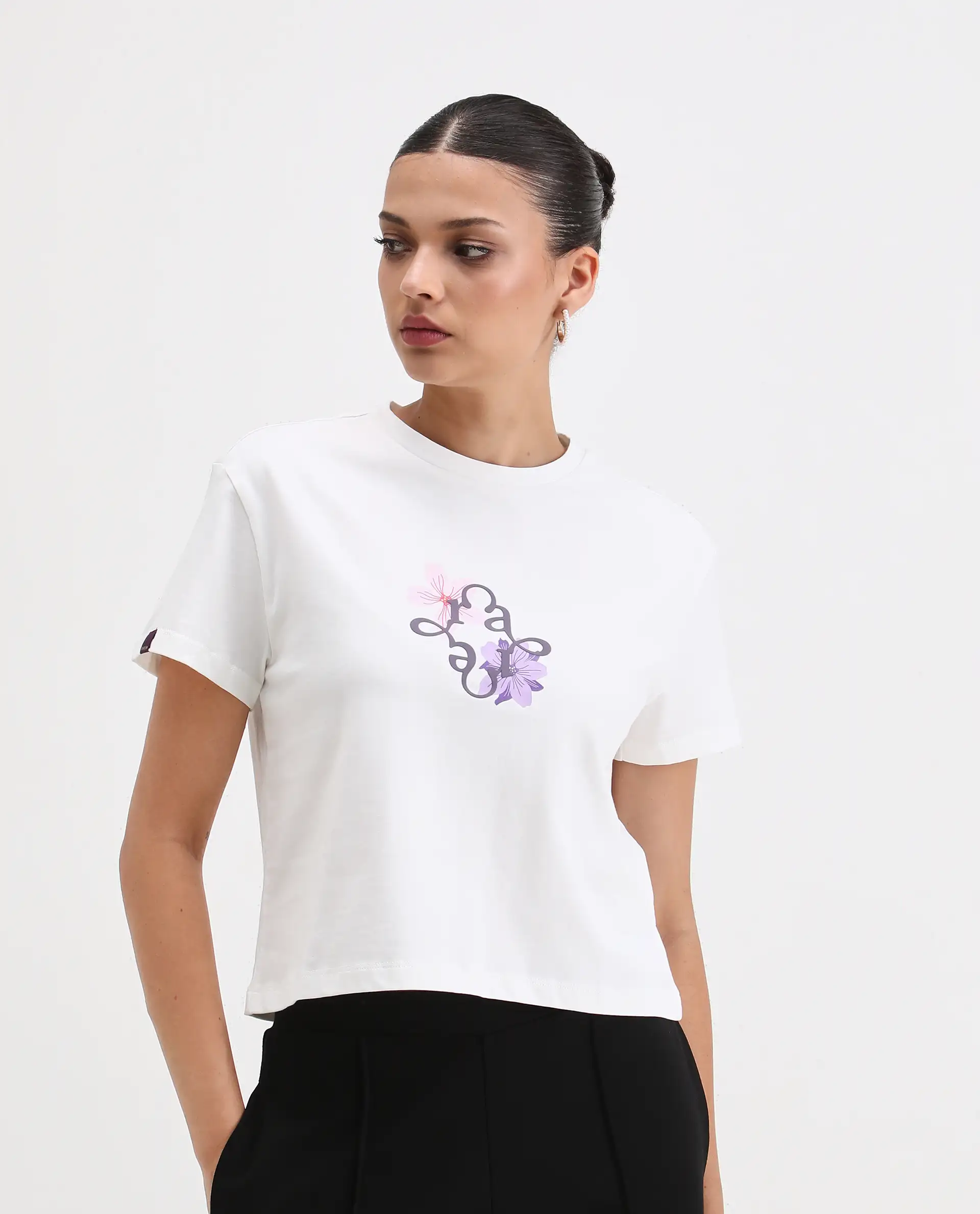 Rareism Women's Alore Off White Cotton Blend Crew Neck Graphic Print Crop Regular Fit T-Shirt - Image 5