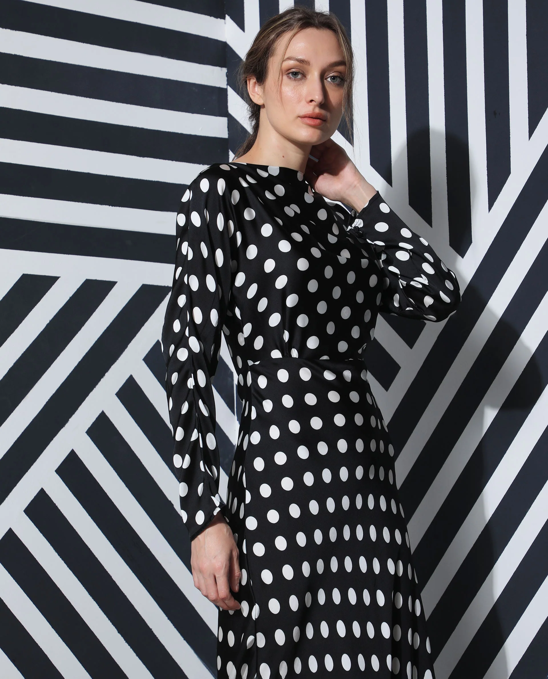 Rareism Women's Alsus Black Polyester Boat Neck Polka Print Extended Sleeves Knee Length Tailored Dress - Image 5