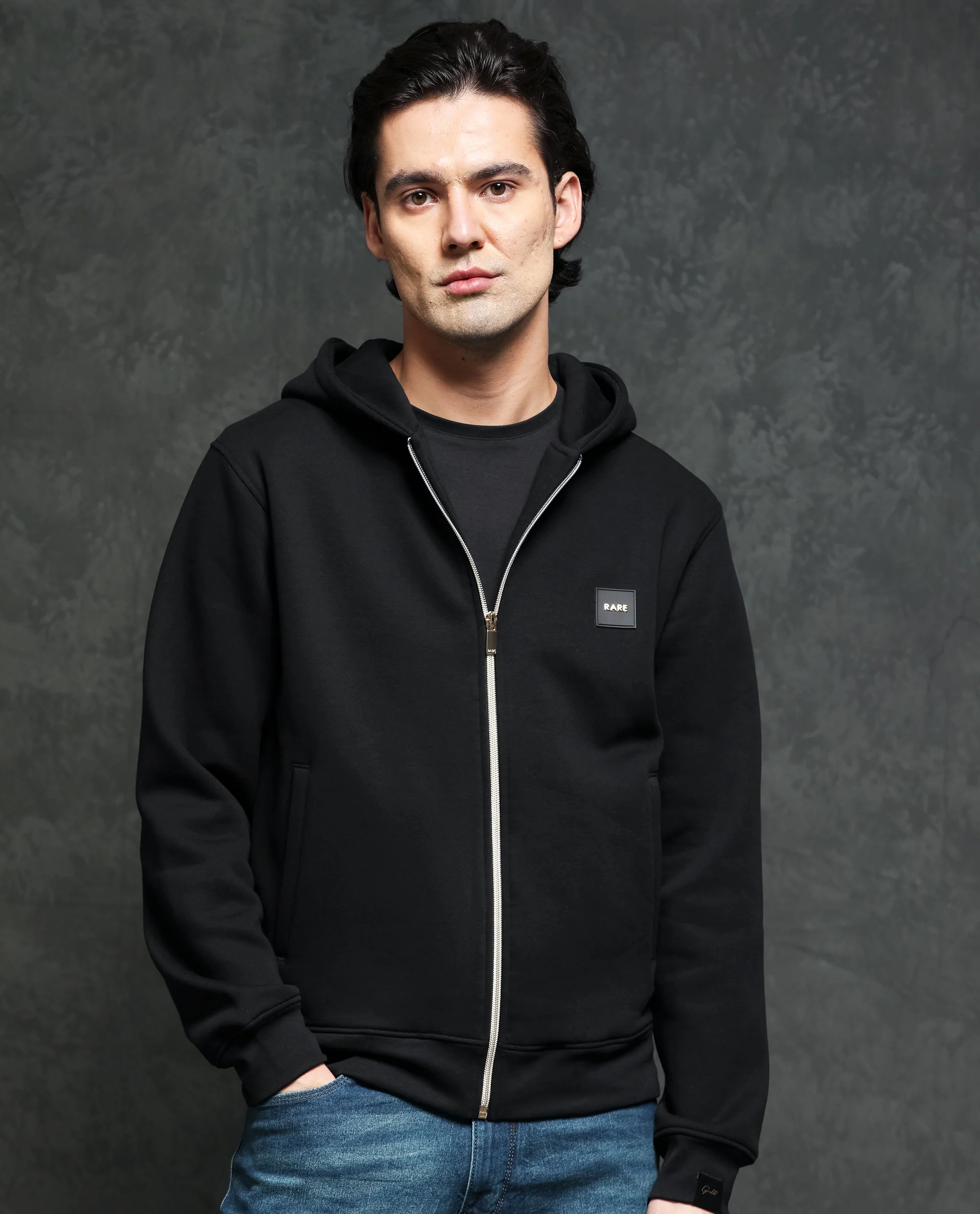 Rare Rabbit Men's Anderson Black Cotton Plain Regular Fit Full Sleeve Hooded Sweatshirt