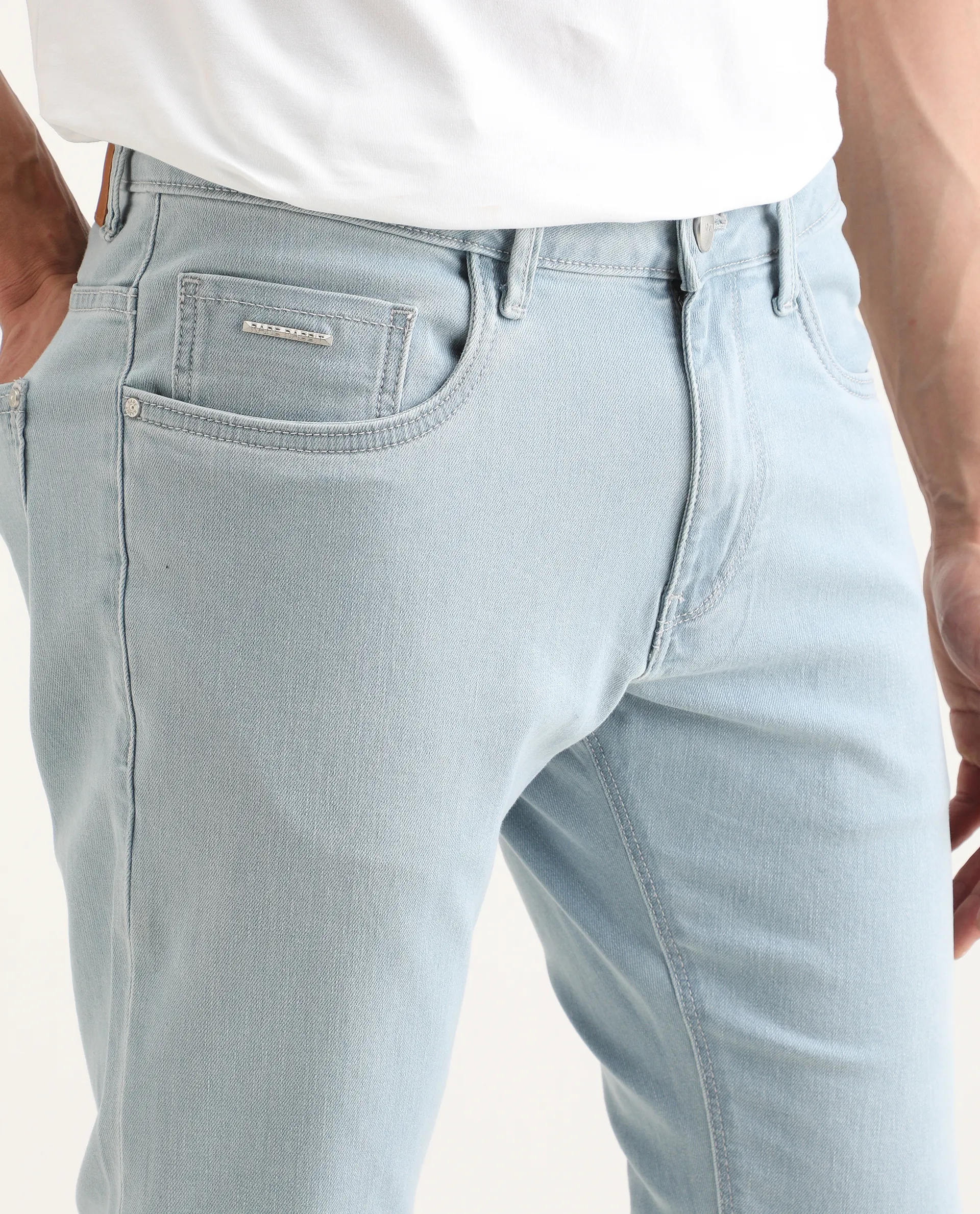 Rare Rabbit Men's Ankl Light Blue Cotton Blend Fabric Hawk Slim Plain Jeans - Image 6