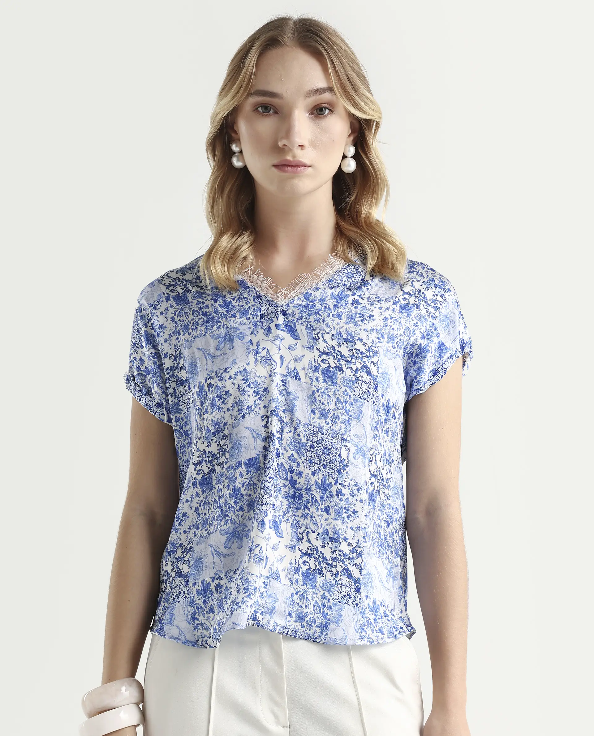 Rareism Women's Annika Blue Polyester V-Neck Abstract Print Extended Sleeves Regular Fit Top - Image 3