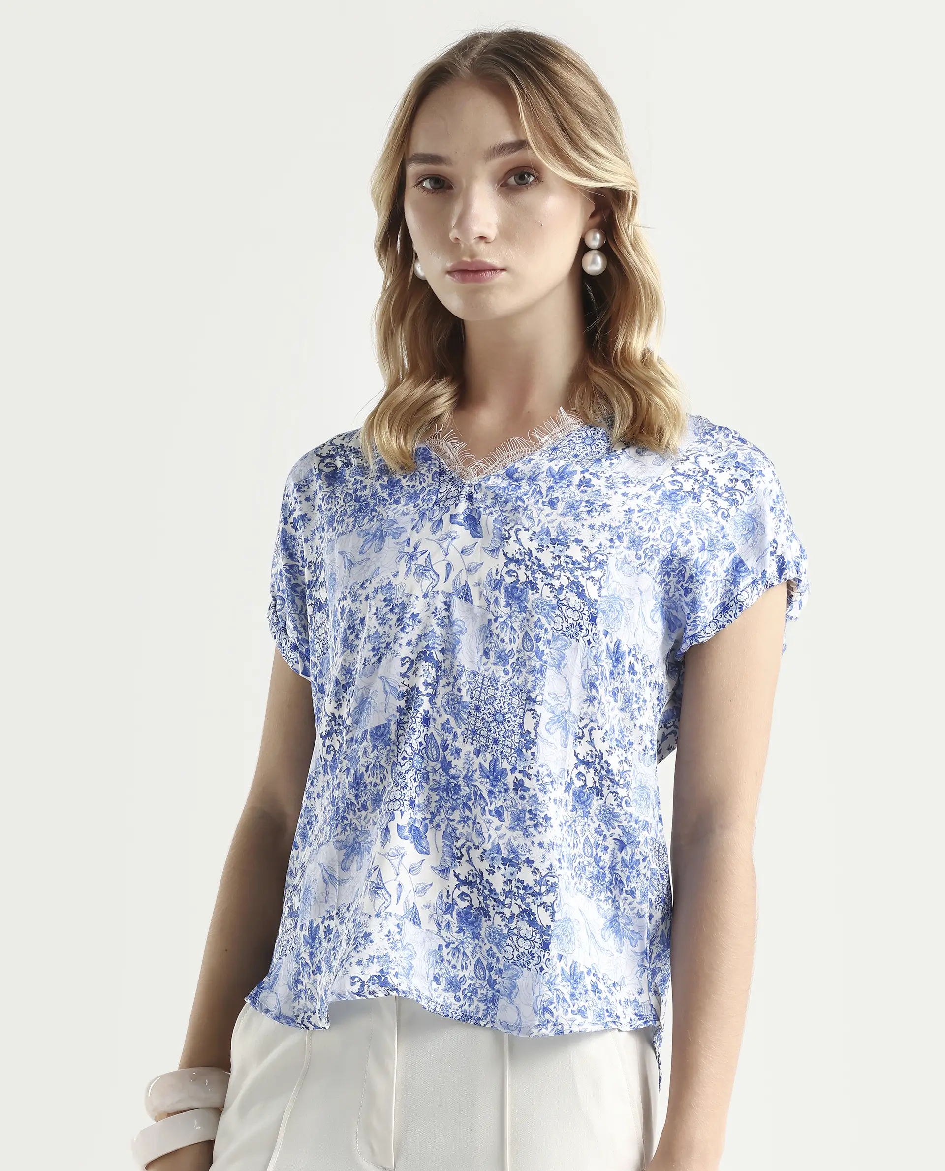 Rareism Women's Annika Blue Polyester V-Neck Abstract Print Extended Sleeves Regular Fit Top - Image 5