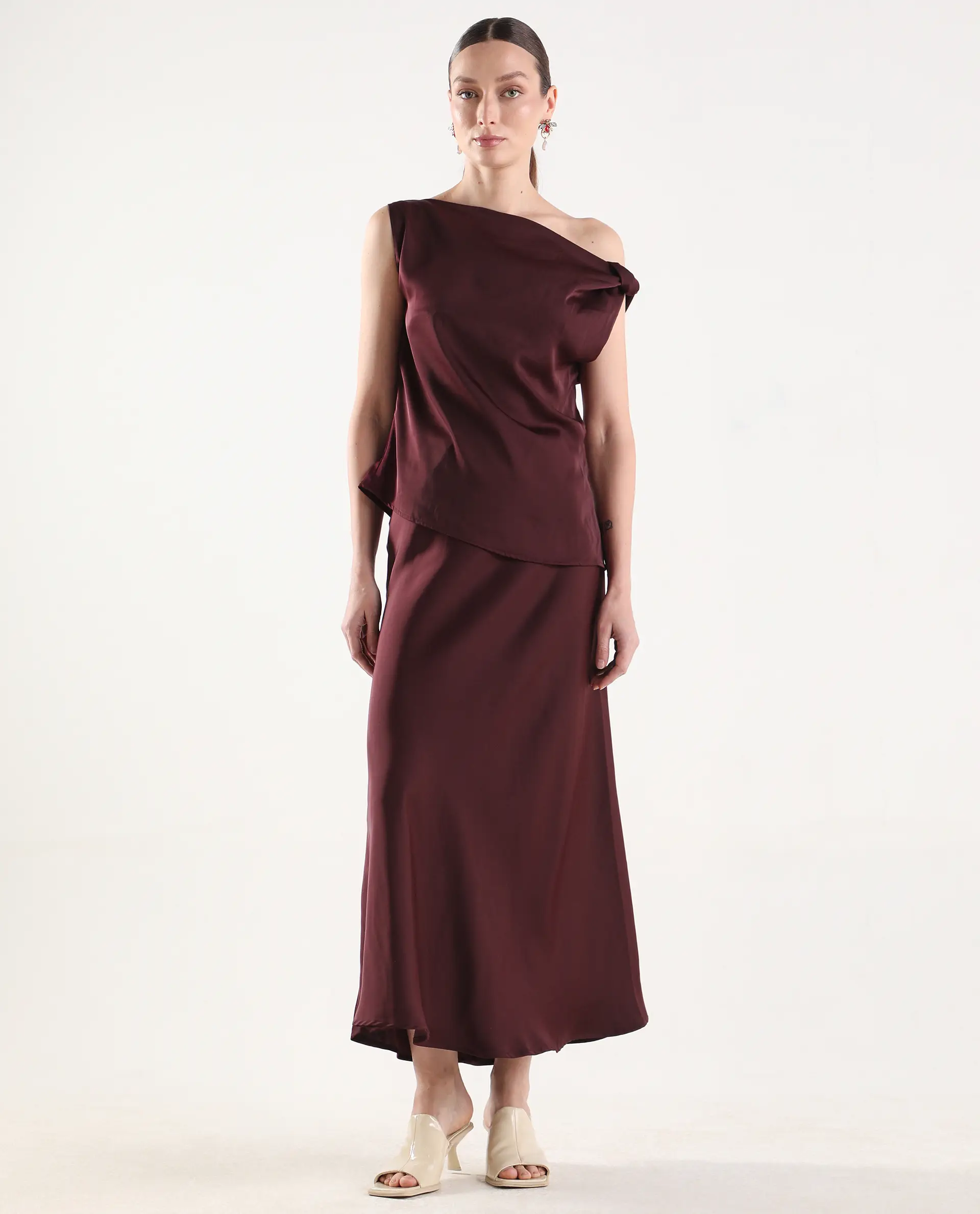 Rareism Women's Aoron-B Maroon Polyester A-Line Plain Skirt - Image 3