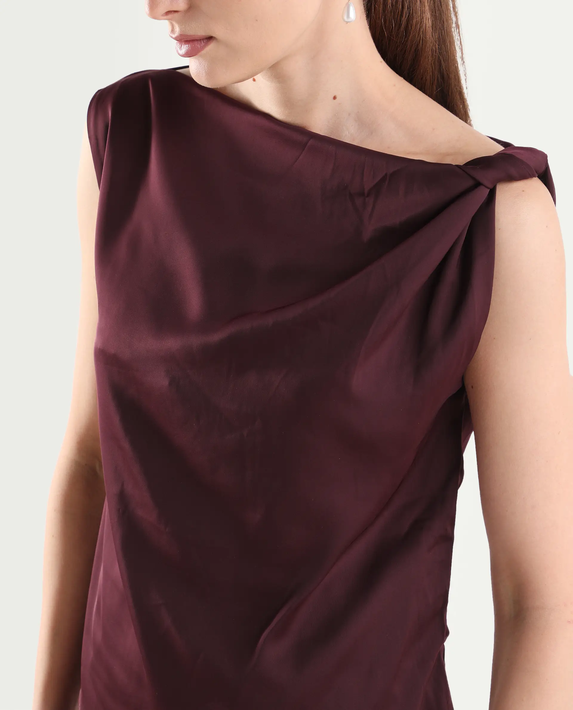 Rareism Women's Aoron-T Maroon Polyester Sleeveless Regular Fit Plain Top - Image 4