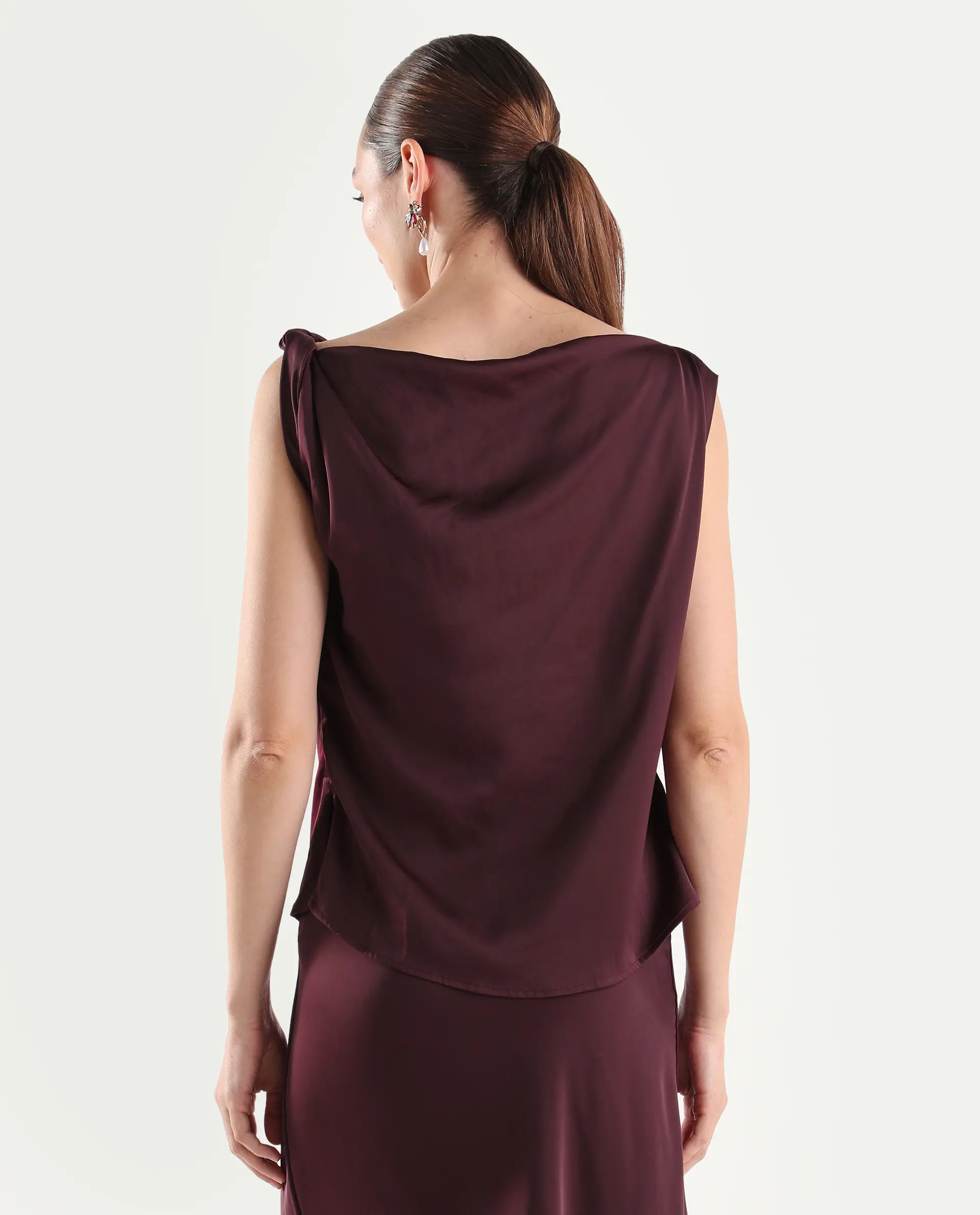 Rareism Women's Aoron-T Maroon Polyester Sleeveless Regular Fit Plain Top - Image 8
