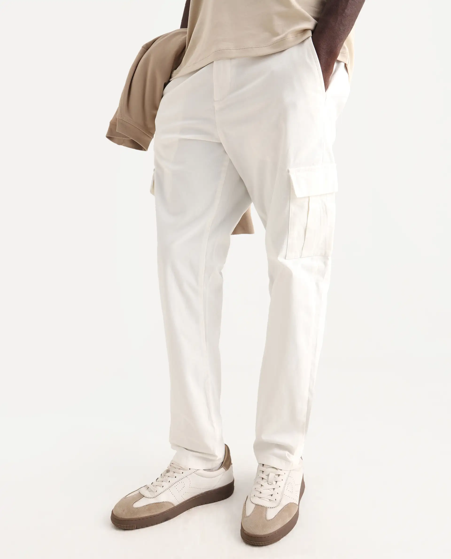 Rare Rabbit Men's Apex Light White Linen Plain Regular Fit Trouser - Image 2