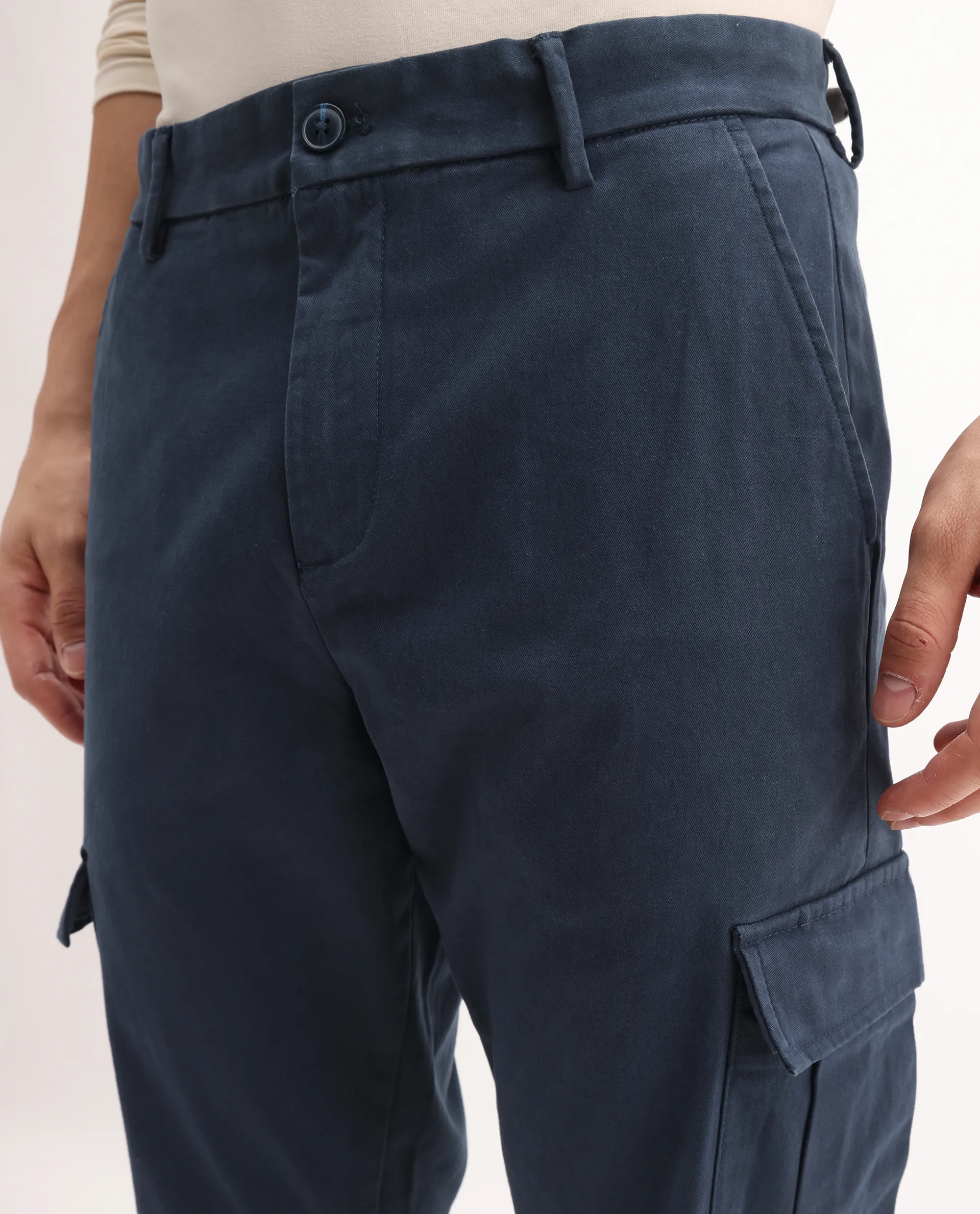 Rare Rabbit Men's Apex Navy Linen Blend Plain Regular Fit Trouser - Image 3