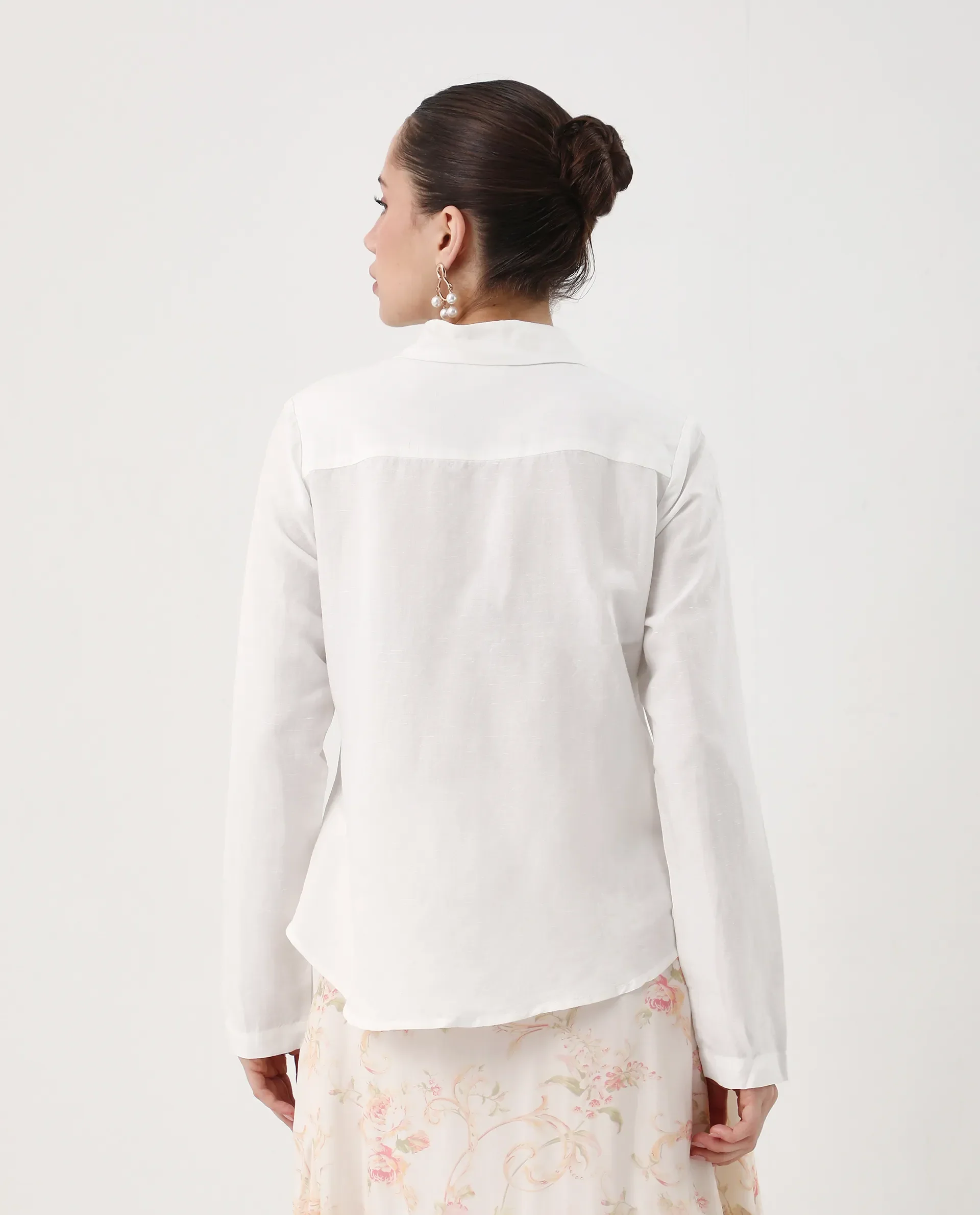 Rareism Women's Appleby White Linen Spread Collar Plain Cuffed Sleeve Regular Fit Shirt - Image 7