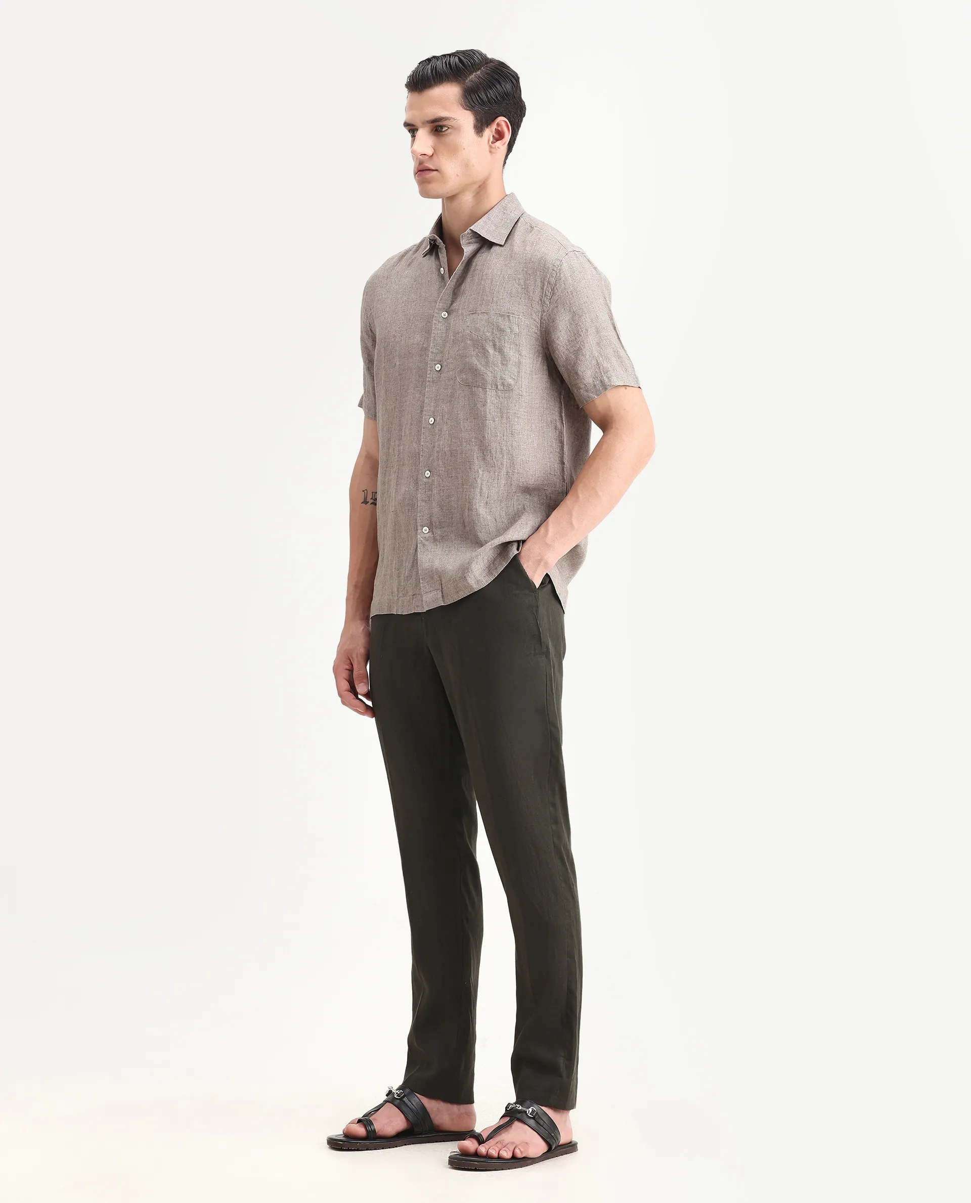 Rare Rabbit Men's Arcelo-2 Olive 100% Linen Plain Regular Fit Trouser - Image 4