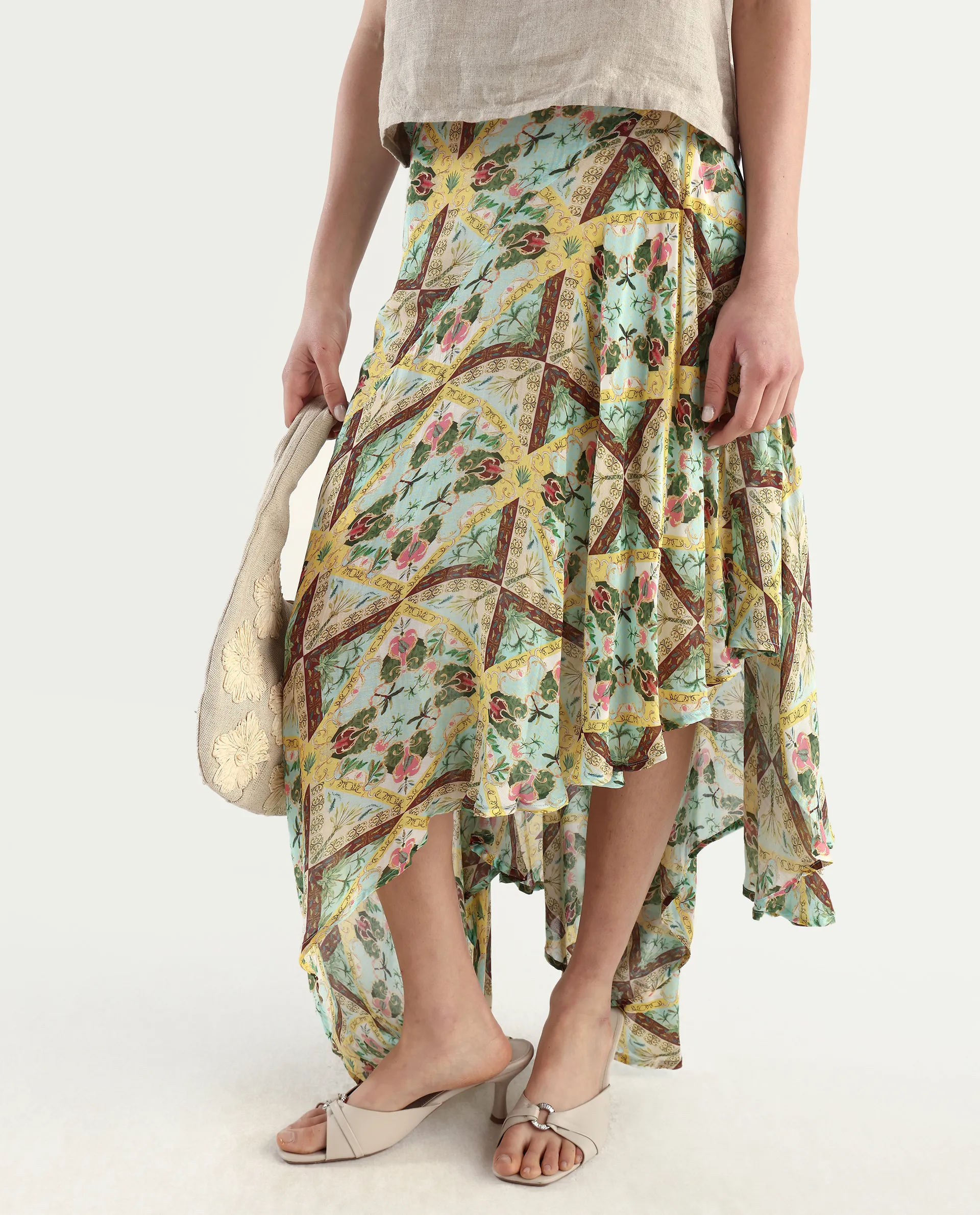 Rareism Women's Archibal-B Multi Rayon Abstract Print Maxi Fit And Flare Skirt - Image 2