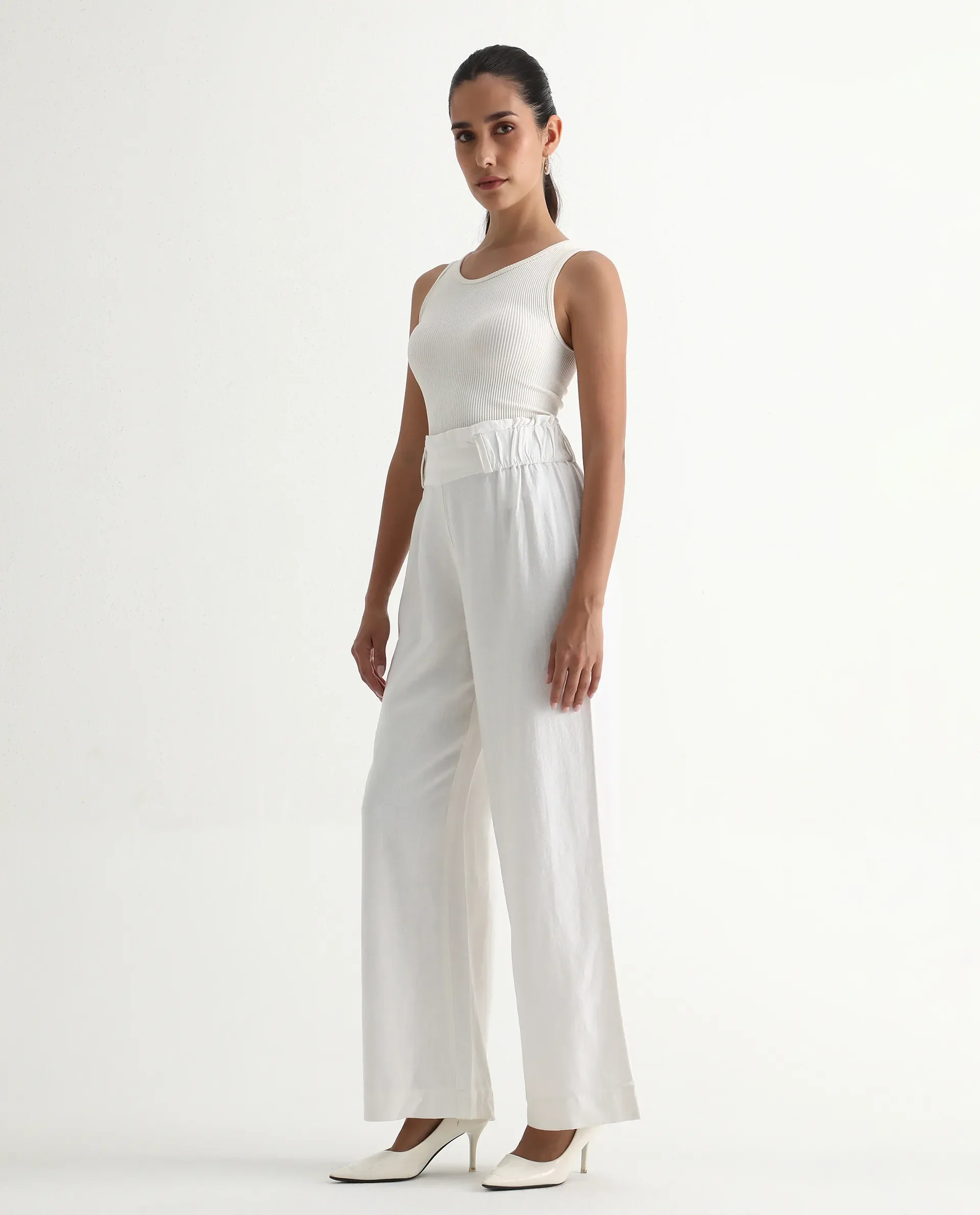 Rareism Women's Arid White Cotton Blend Plain Ankle Length Wide Trouser - Image 6