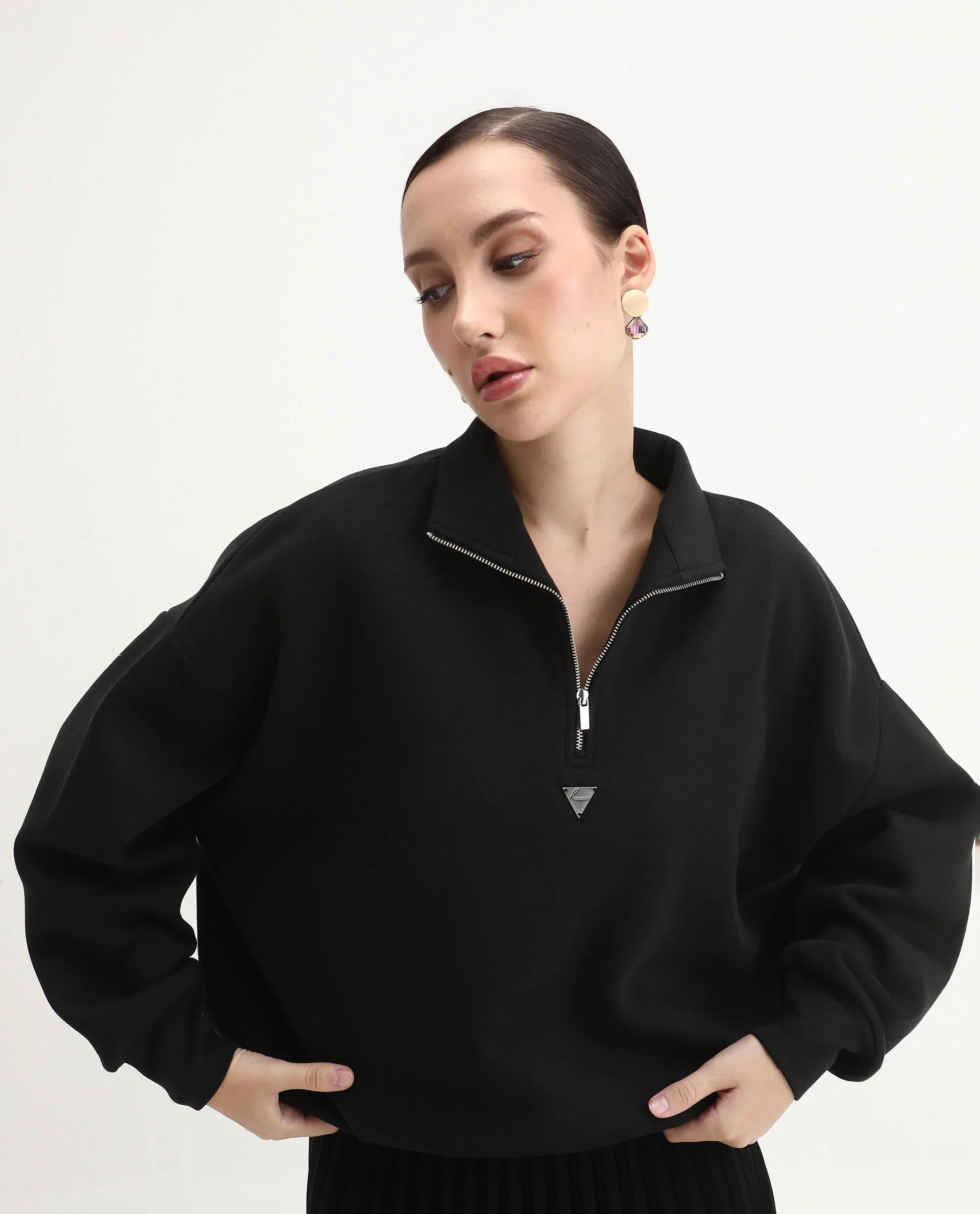 Rareism Women's Ario Black Cotton Blend Fabric Spread Collar Relaxed Fit Printed Sweatshirt - Image 4