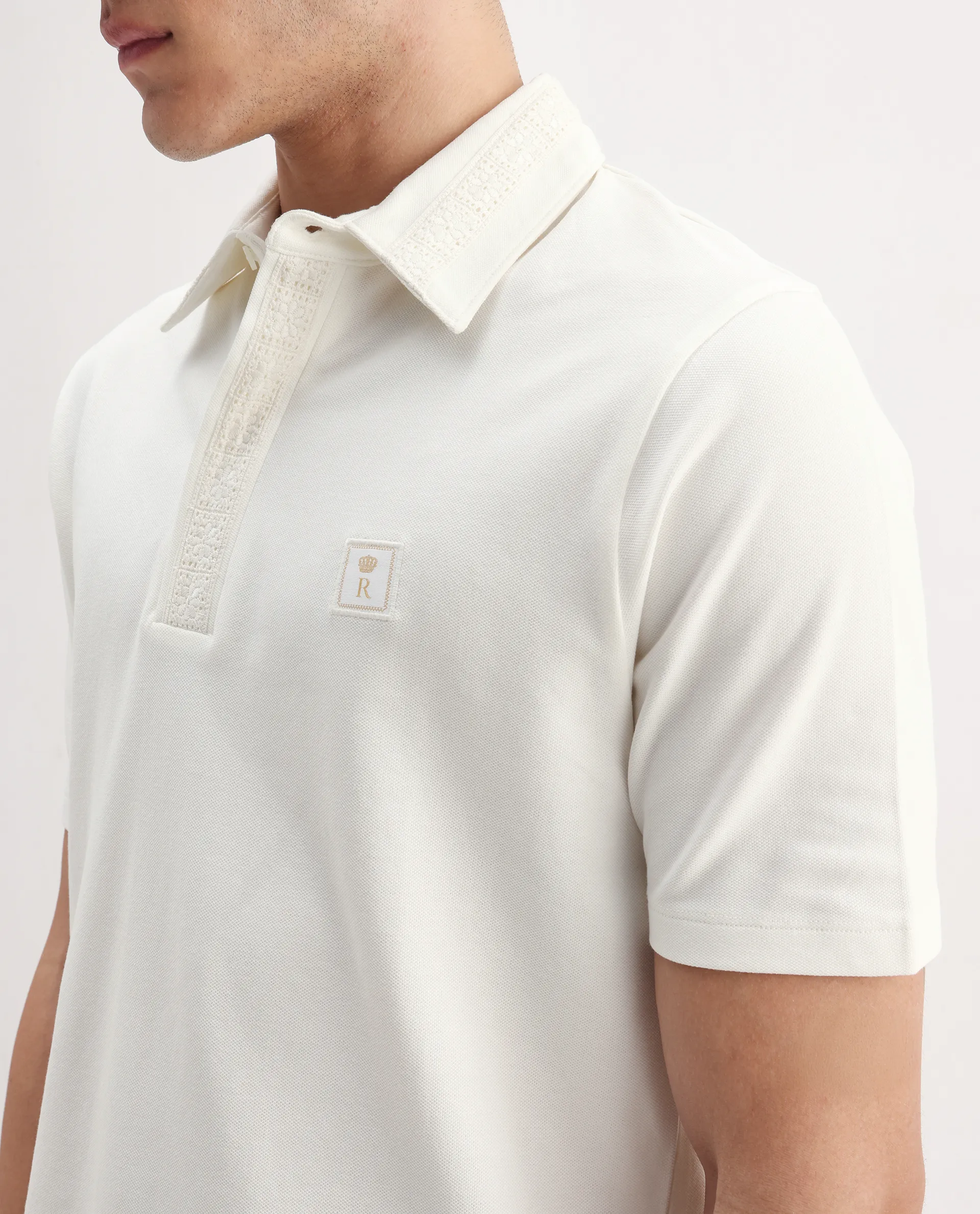 Rare Rabbit Men's Ariolo White Cotton Blend Plain Regular Fit Half Sleeve Polo - Image 4