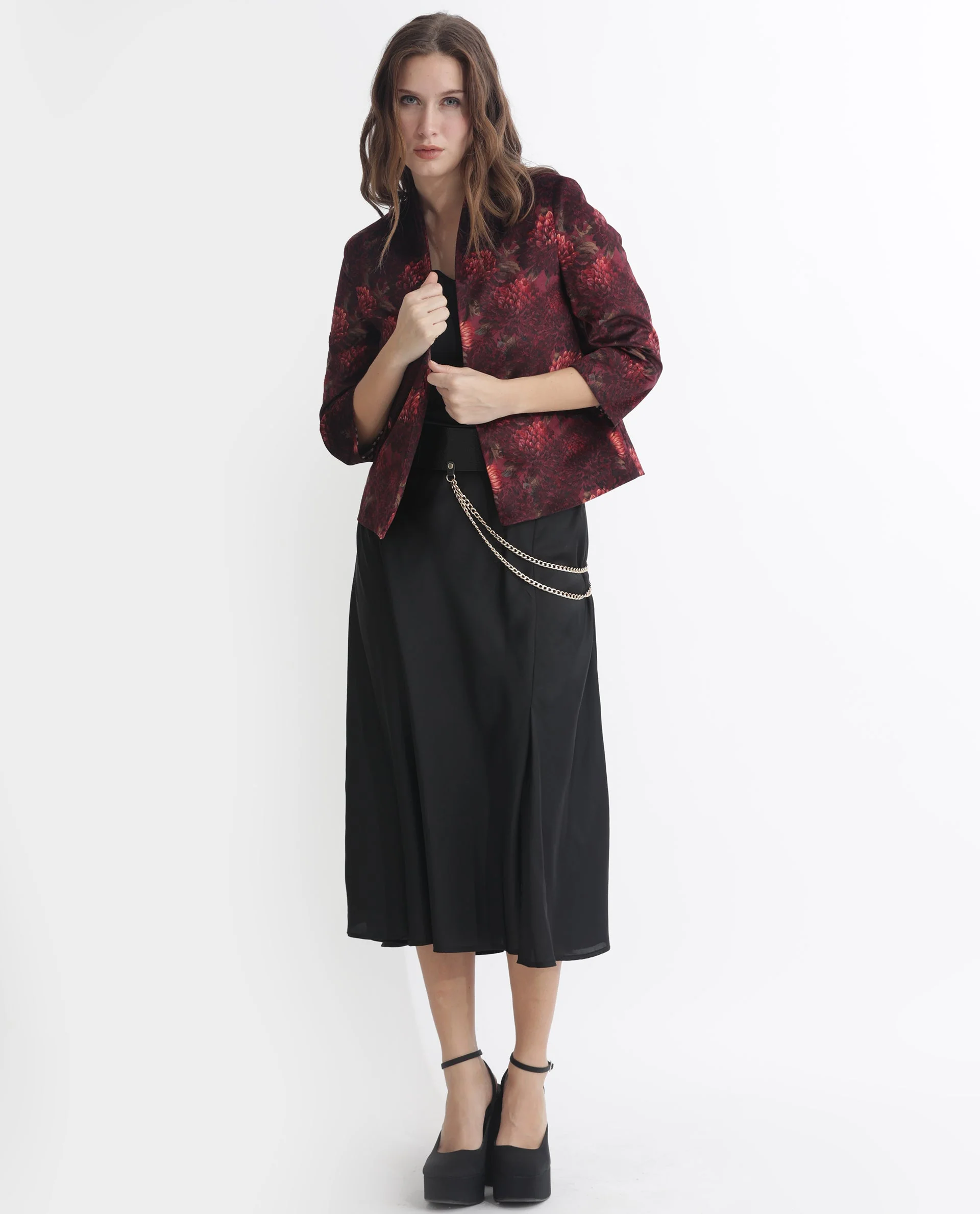 Rareism Women's Arizu Maroon Velvet Collarless Floral Print Regular Fit Shrug - Image 6